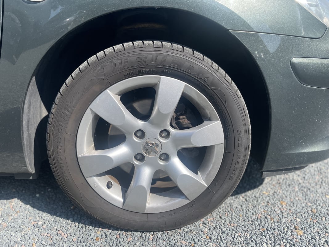 Peugeot 307 CC 2.0 i 140 — 40