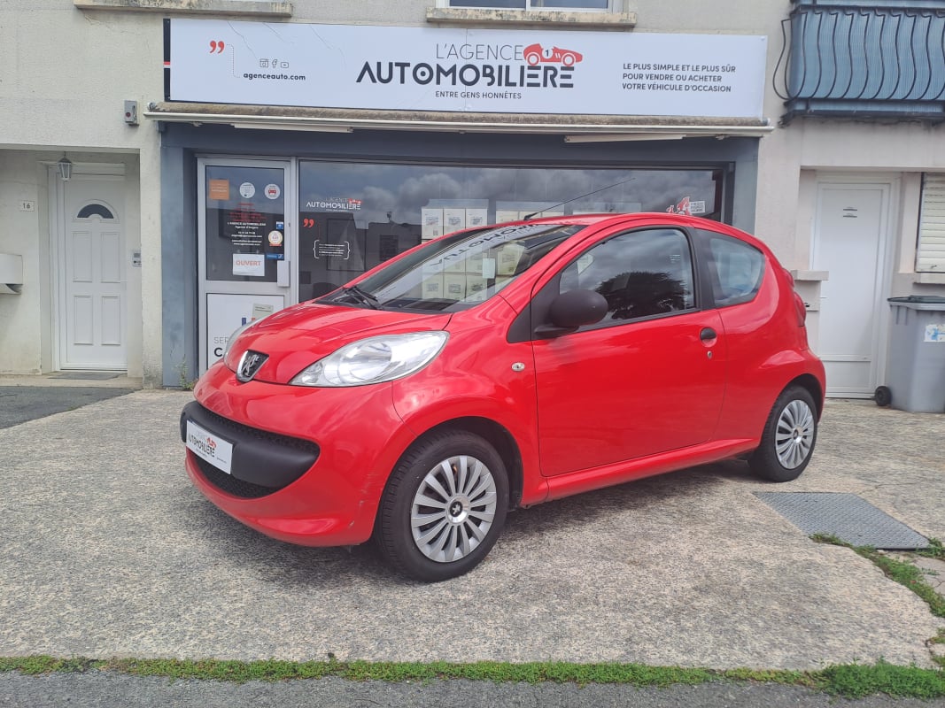 Peugeot 107 1.0 URBAN 68CV — 1