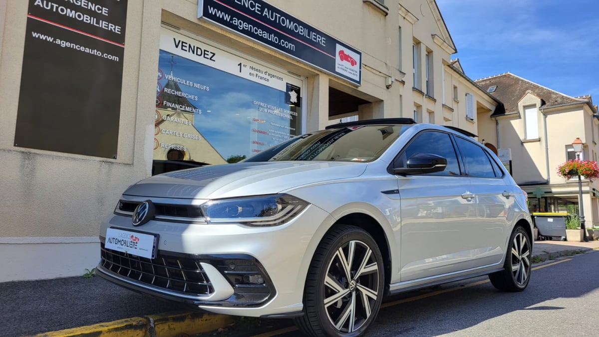 Volkswagen Polo TSI 95cv DSG7 R-LINE+TOIT OUVRANT — 1