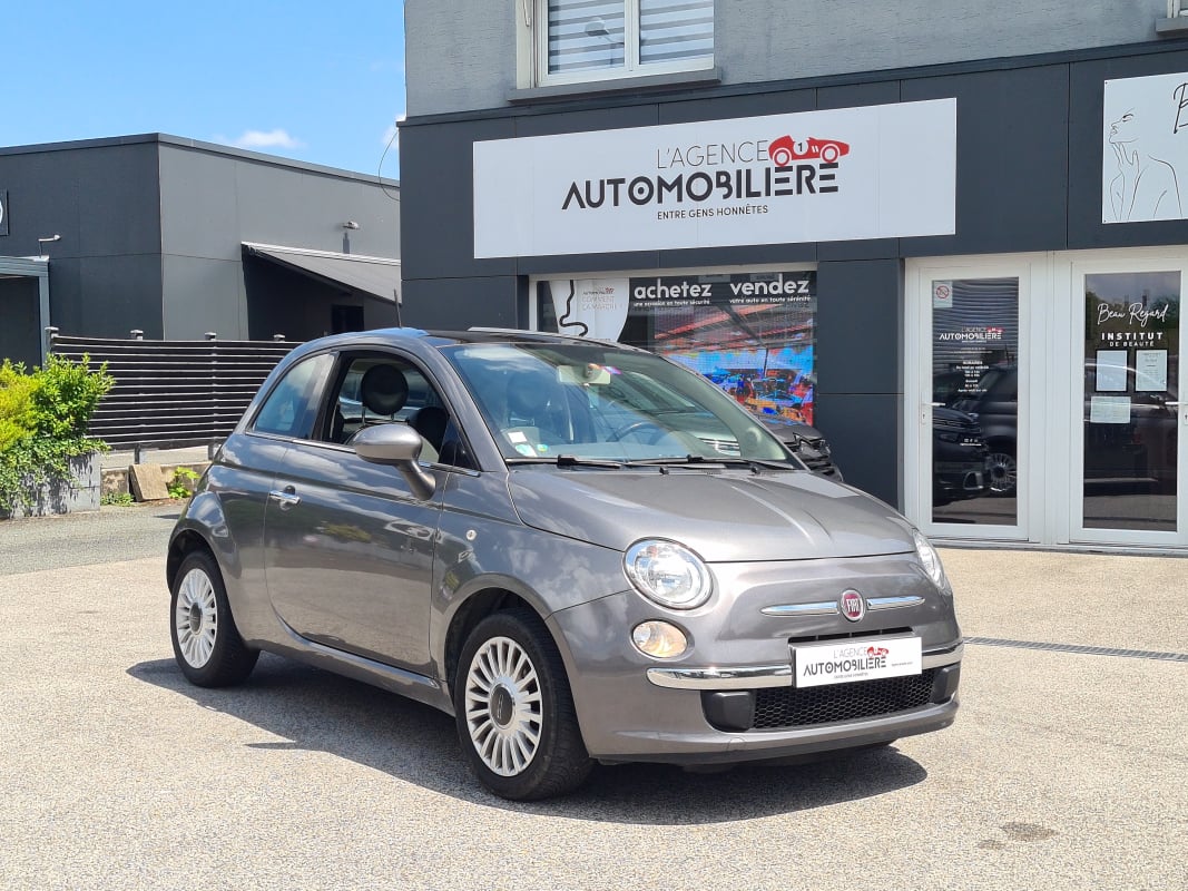 Fiat 500 1.2 8V 69 ch Lounge - Toit panoramique — 1