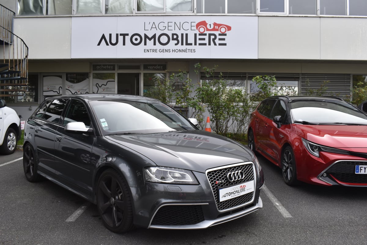 Audi RS3 (8PA) Sportback 2.5 TFSi Quattro S-Tronic 340 cv Boîte auto D'ORIGINE — 1