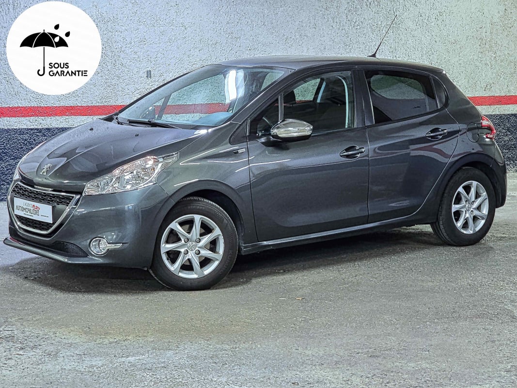 Peugeot 208 1.2 VTi 82ch Style 5 Portes — 1