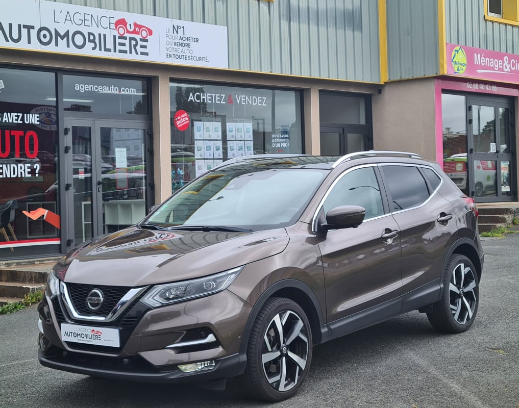 Nissan Qashqai 1.7 DCI 149 CH TEKNA — 1