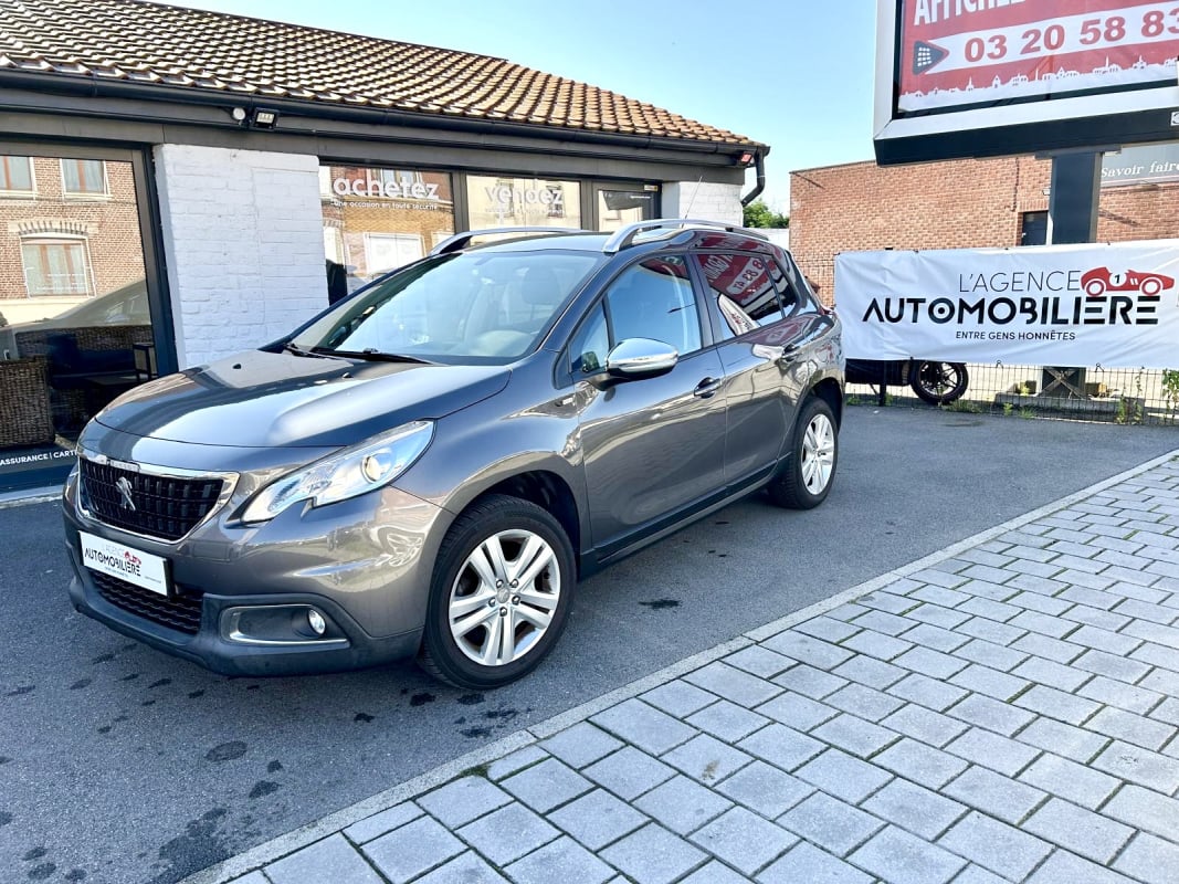 Peugeot 2008 1.6 BLUEHDI 100 STYLE — 1
