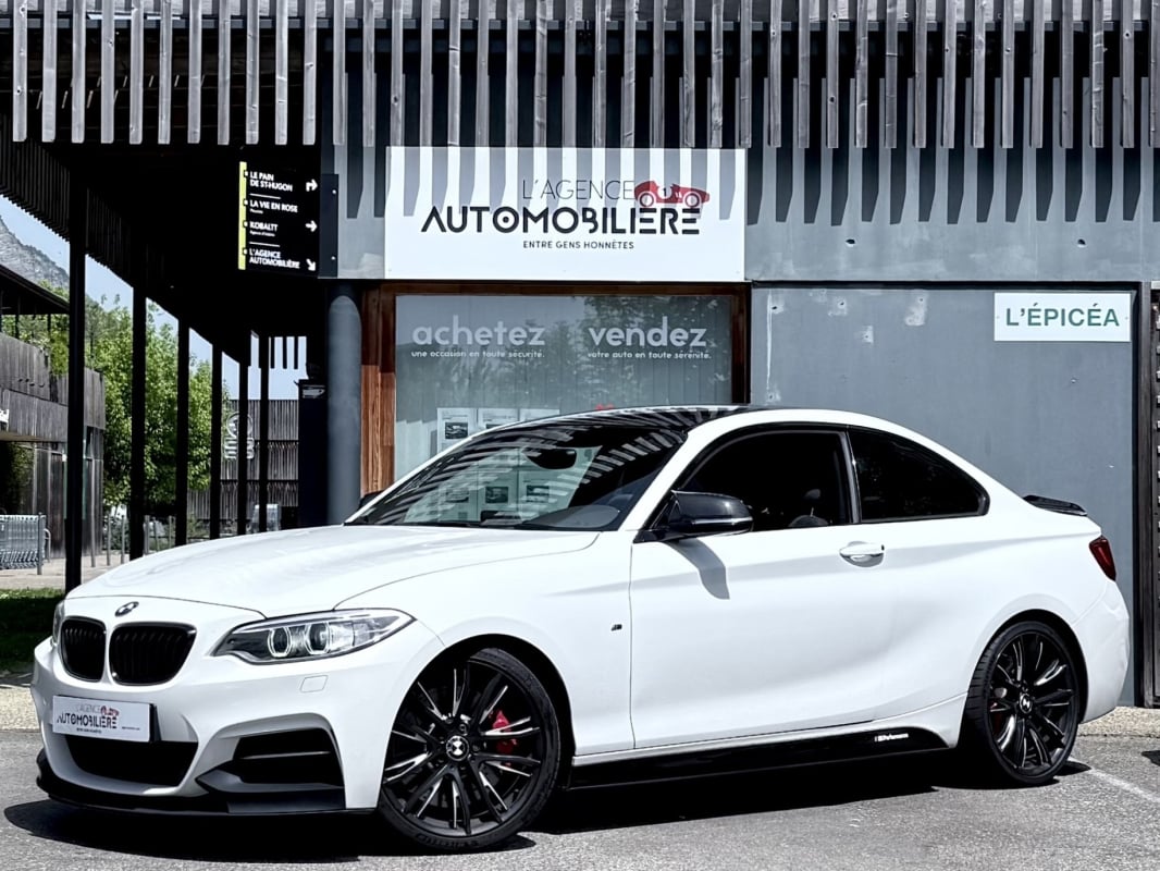 BMW Série 2 Coupé M235i 326ch BVA8 - Echappement M Performance — 1