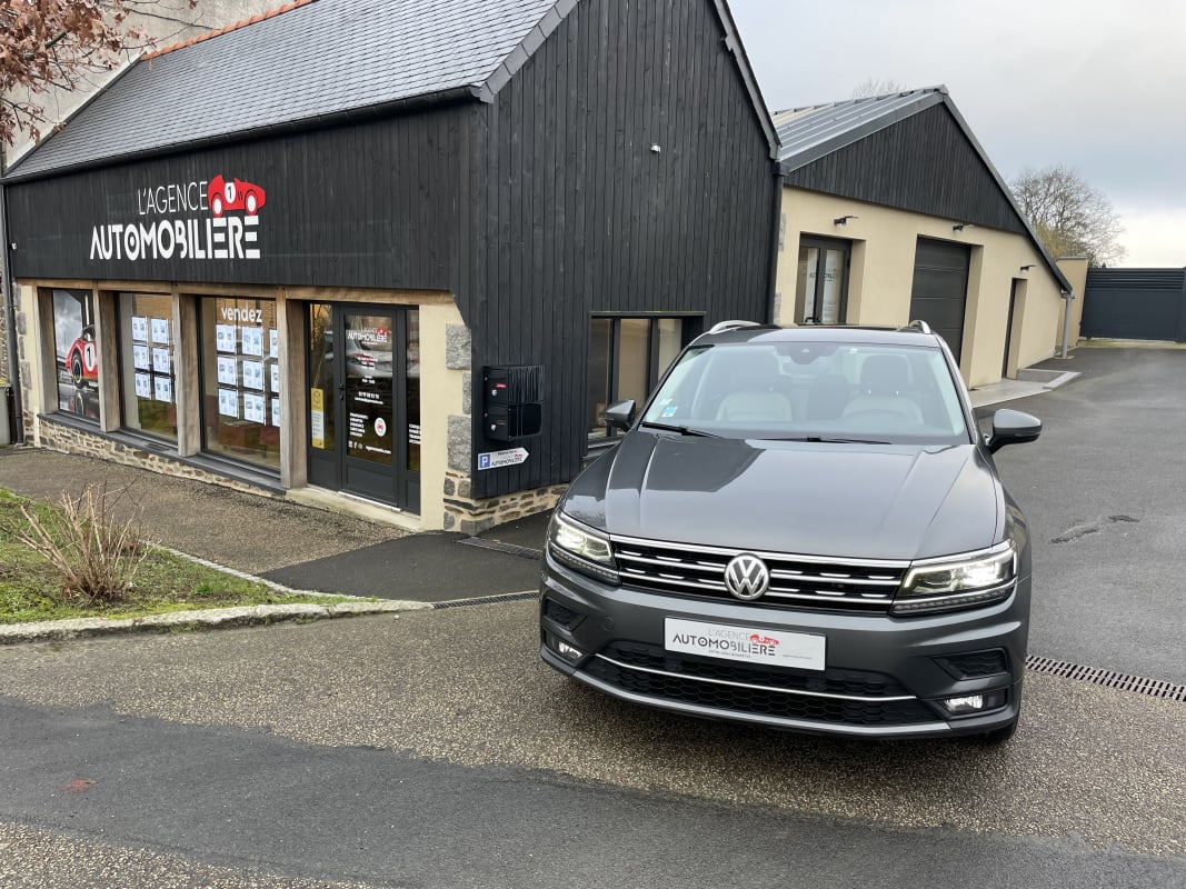 Volkswagen Tiguan 1.5 TSI 150 CARAT EXCLUSIVE DSG7 — 1