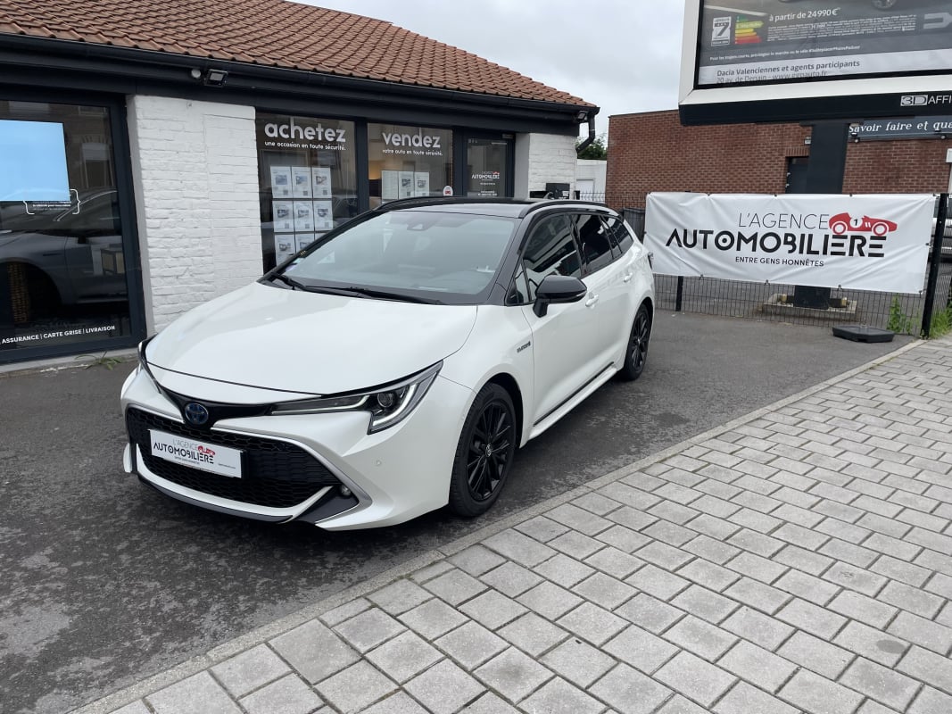 Toyota Corolla Touring Sport XII TOURING SPORTS 2.0 HYBRIDE 184H COLLECTION TECH — 1