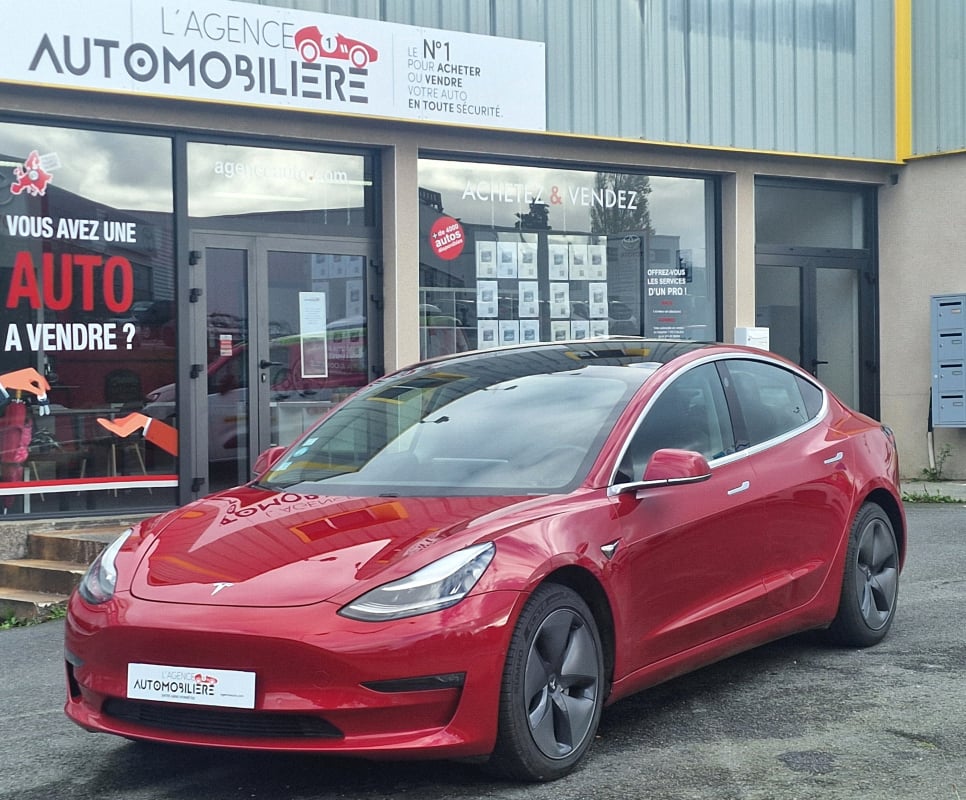 Tesla Model 3 LONG RANGE AWD Rempt. Batterie 2025 — 1