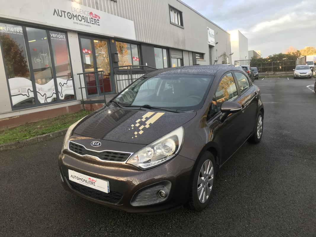 Kia Rio 1.4 i-CVVT 16V 109 CH PREMIUM — 1