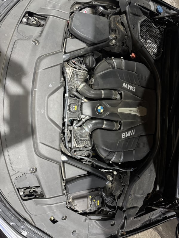 BMW Série 7 750Li 450ch v8 bi-turbo pack M — 38