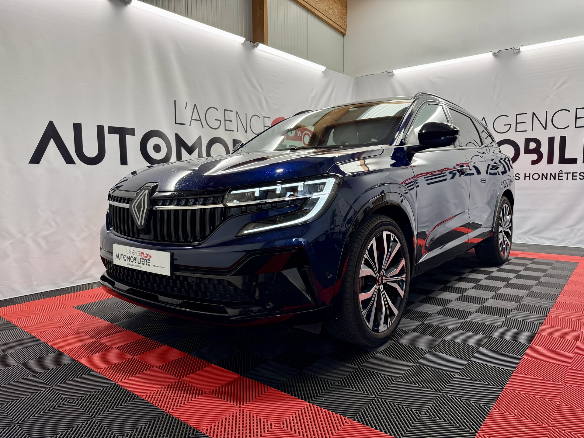 Renault Espace VI (2) 1.2 FULL HYBRID E-TECH 200 ICONIC 7PL
