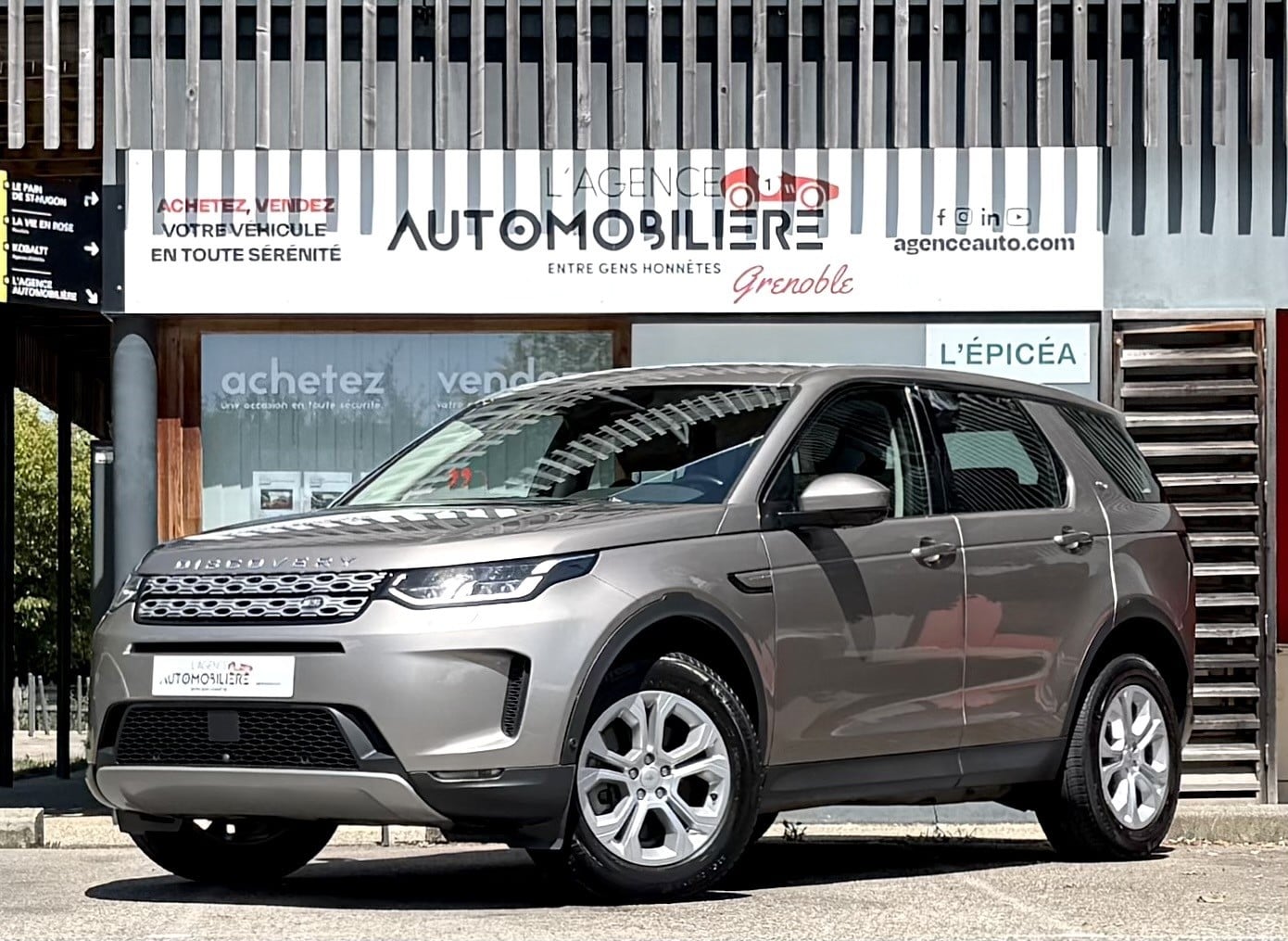 Land Rover Discovery Sport P200 FlexFuel MHEV AWD S BVA / 1°Main - Suivi Land Rover