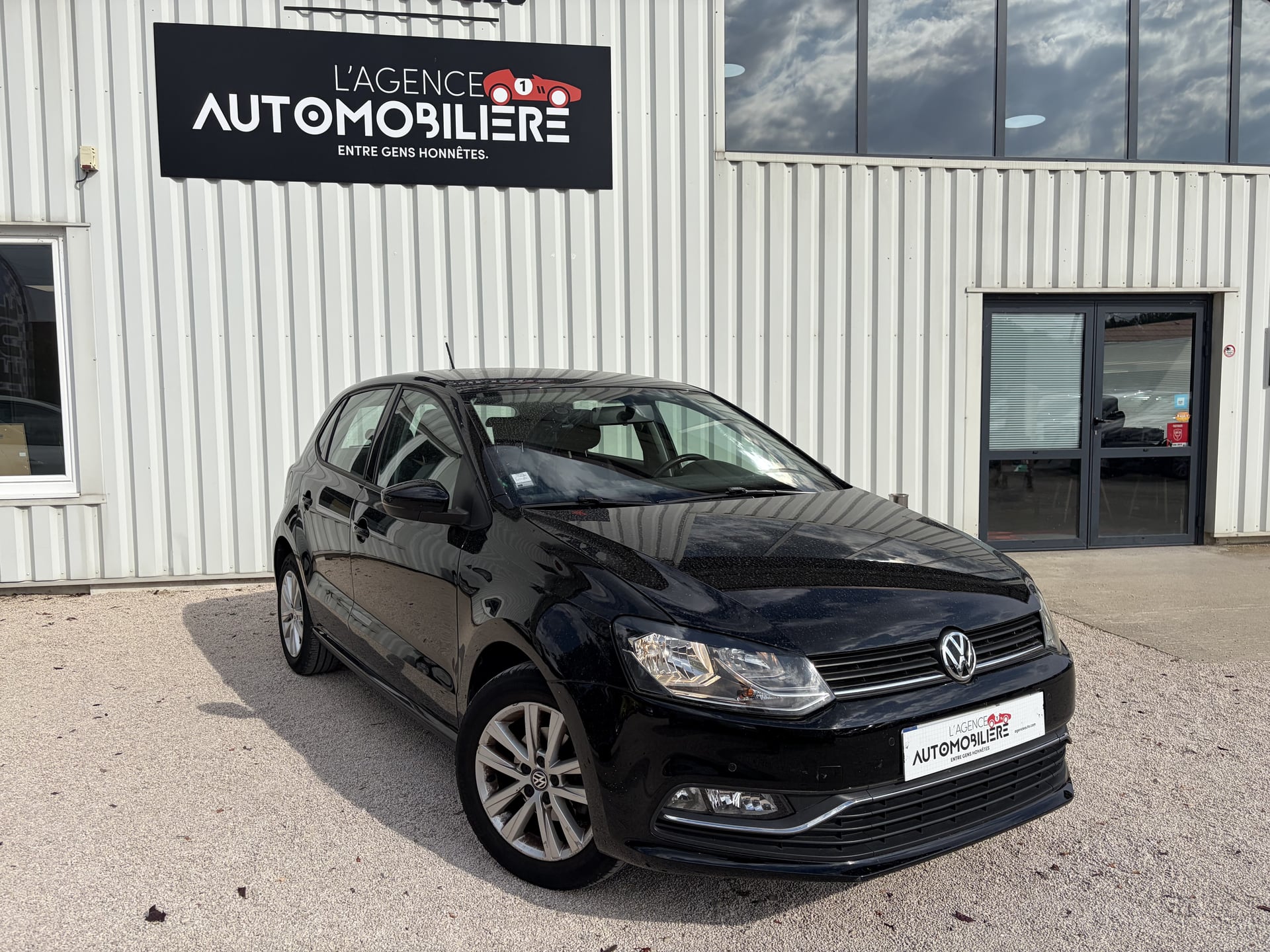 Volkswagen Polo 1.0 MPI - 75cv CONFORTLINE