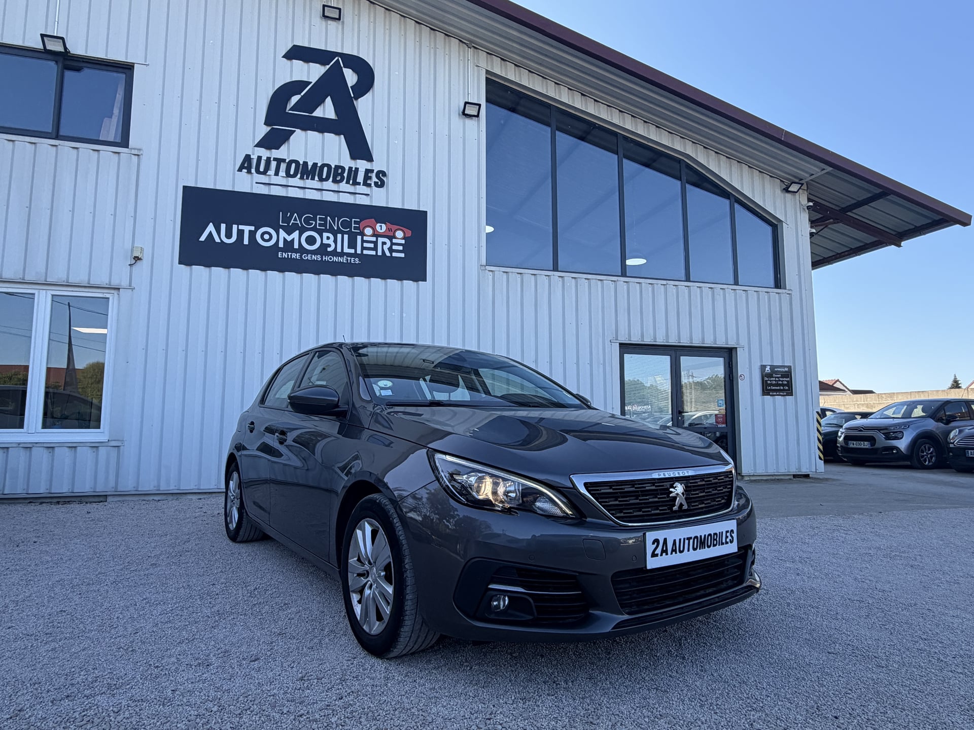 Peugeot 308 1.5 BLUEHDI 130CH FINITION BUSINESS