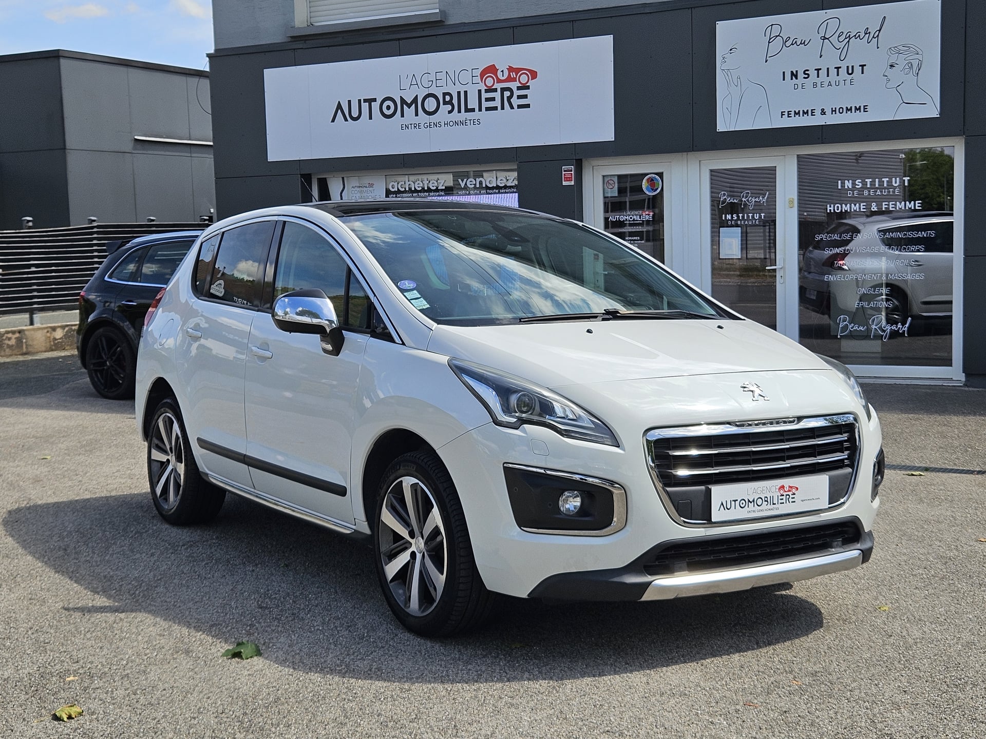 Peugeot 3008 1.2 PURETECH 130 CV FELINE (Cuir - Caméra -Distribution à jour 2026)