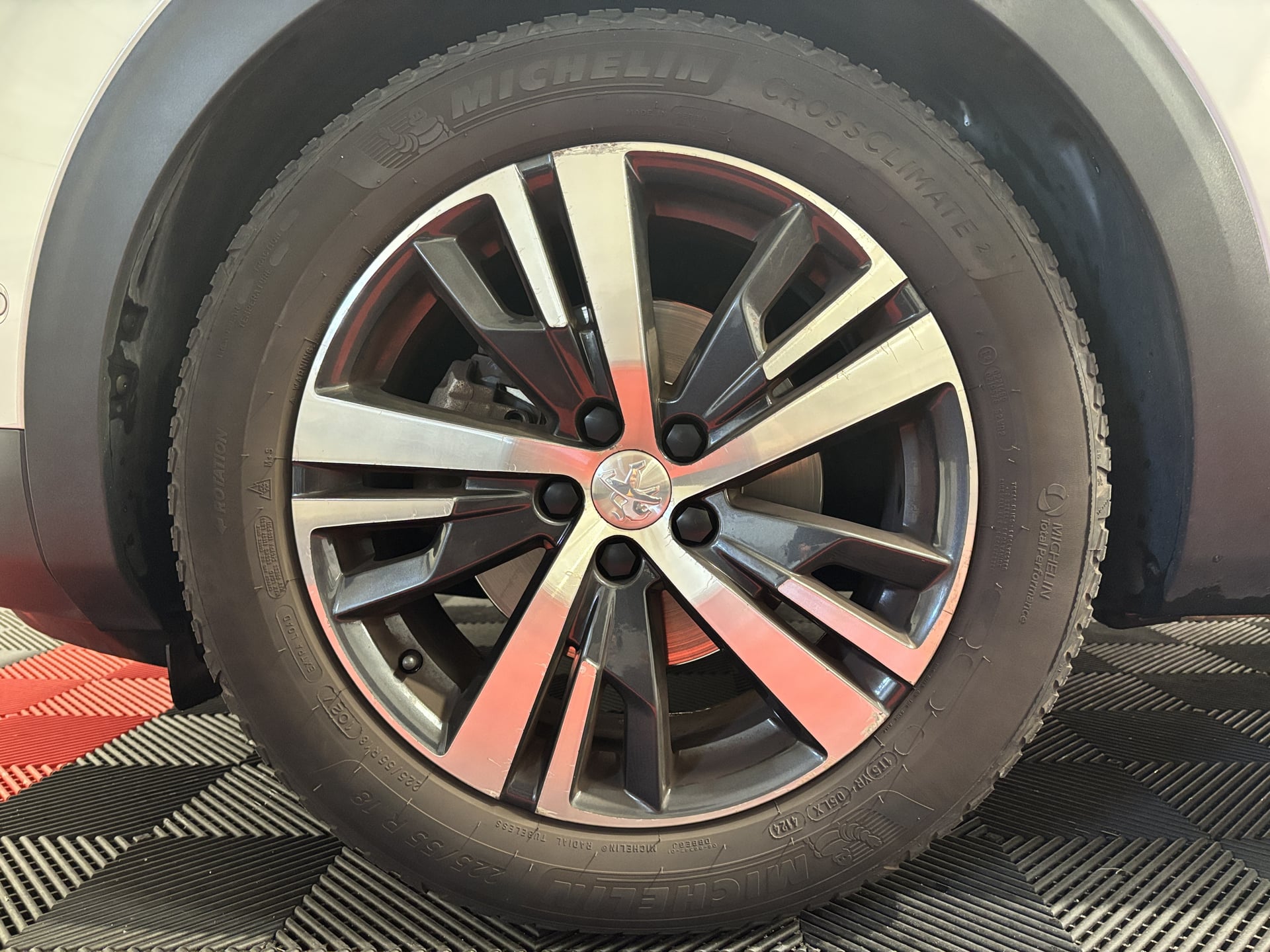 Peugeot 3008 II 1.5 BLUEHDI 130 S&S GT LINE (Distribution faite) — 25