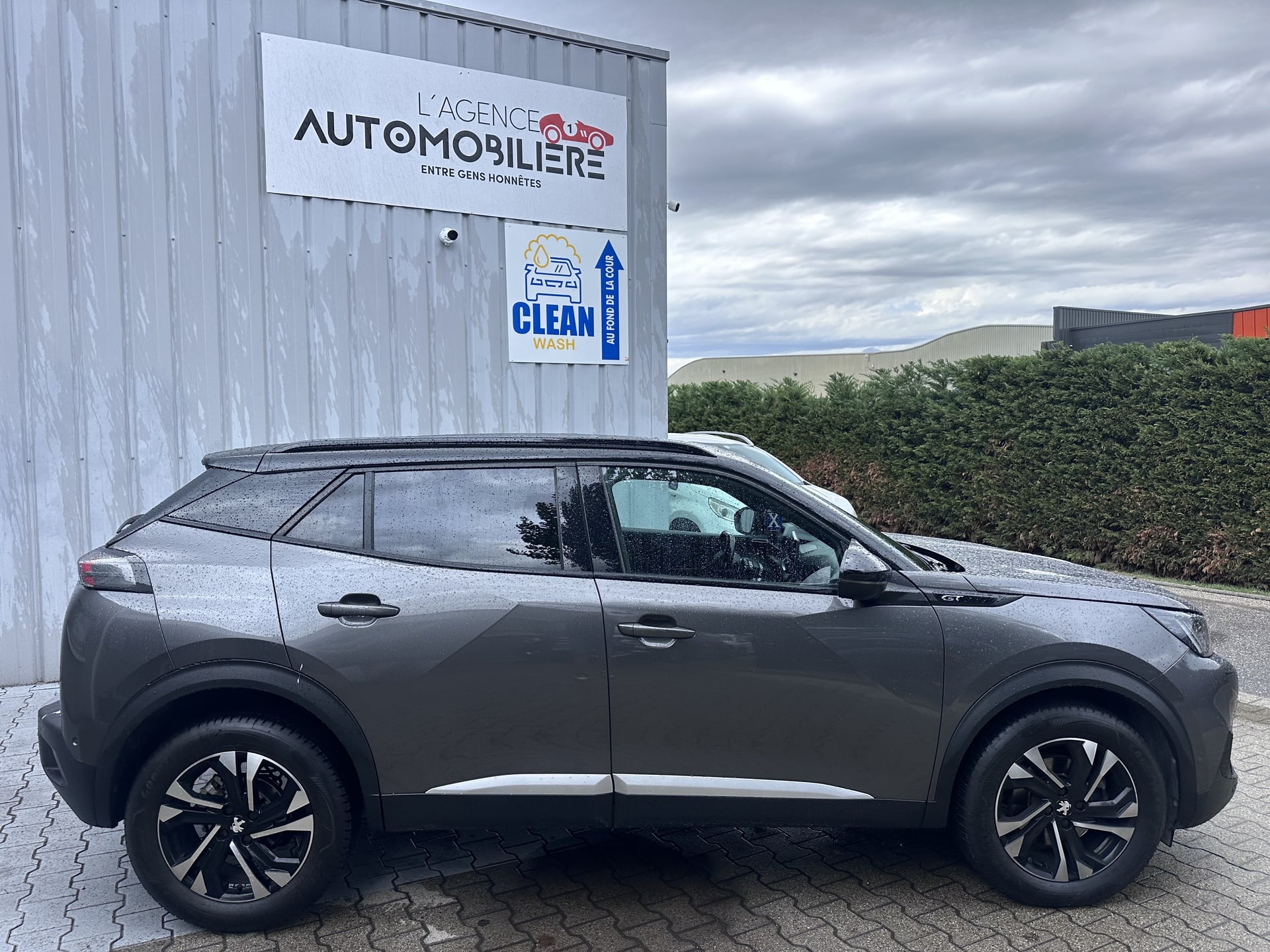 Peugeot 2008 1.5 BlueHDi 16V EAT8 S&S 130 cv GT Boîte auto — 2