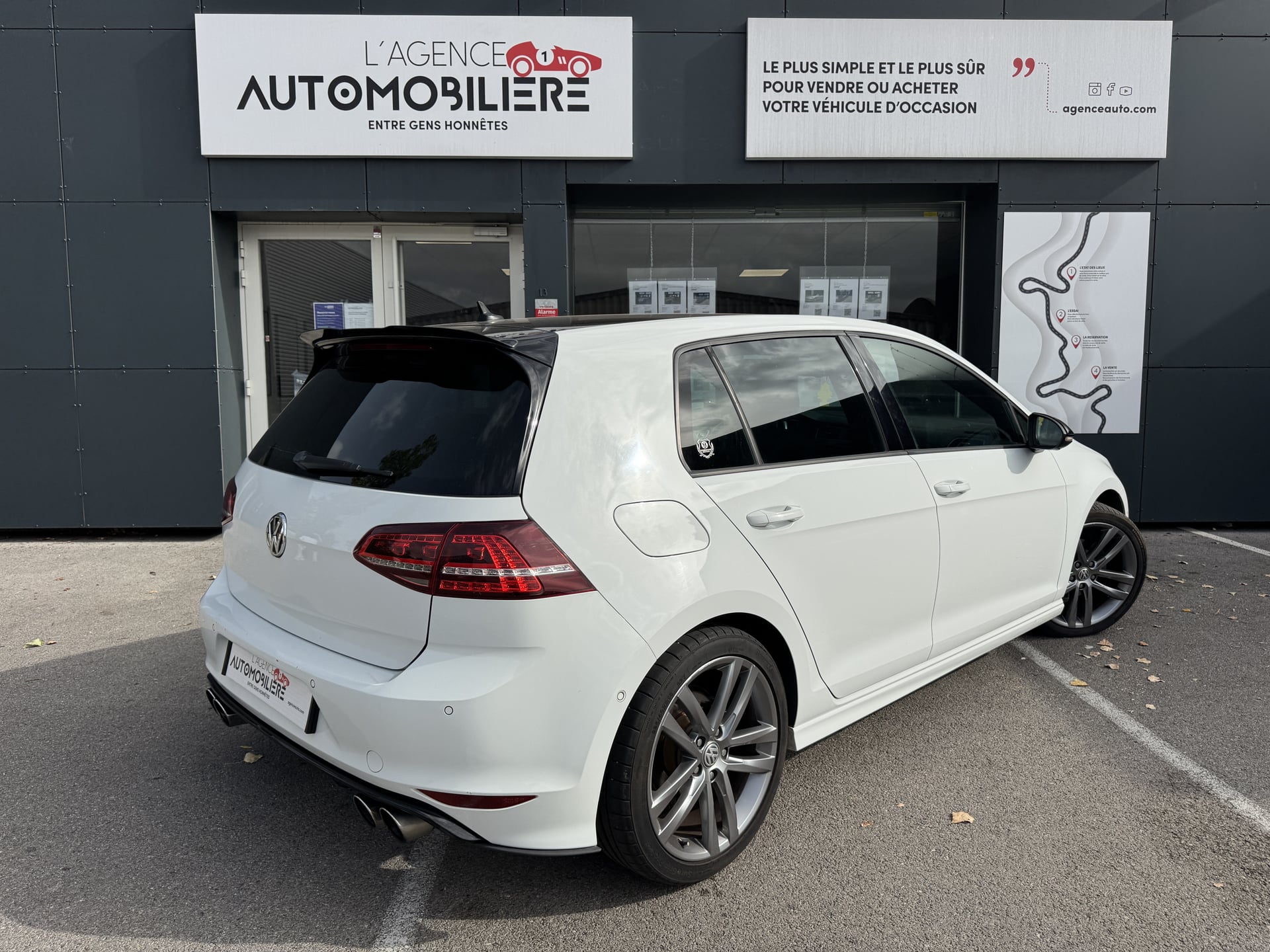 Volkswagen Golf 1.4 TSI 140 CUP R-Line — 2