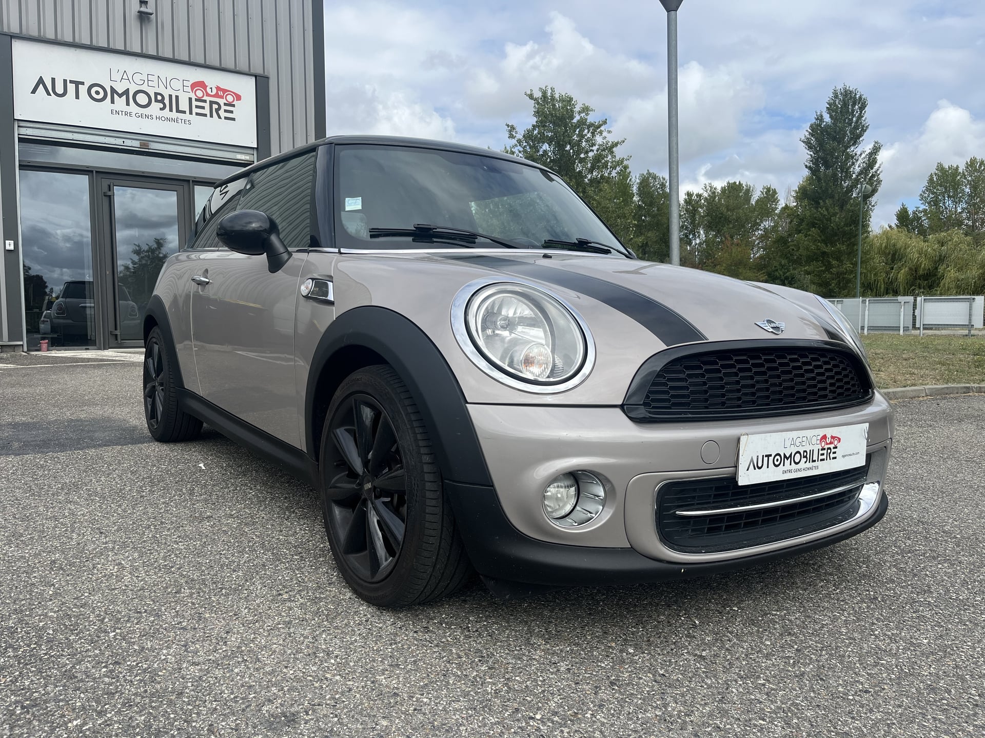 Mini One 1.6 122 CH COOPER HYDE PARK