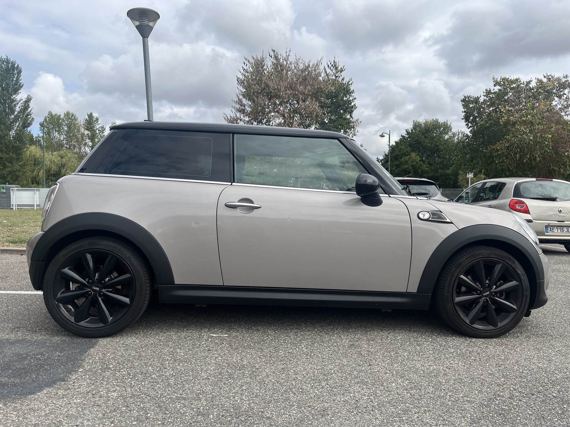 Mini One 1.6 122 CH COOPER HYDE PARK — 2