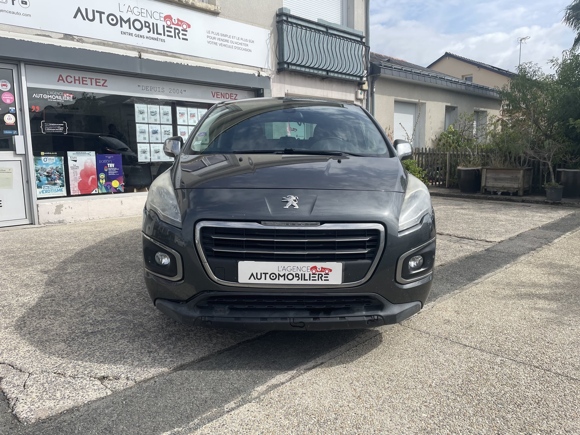 Peugeot 3008 1.2 130 cv - Style - Attelage — 2