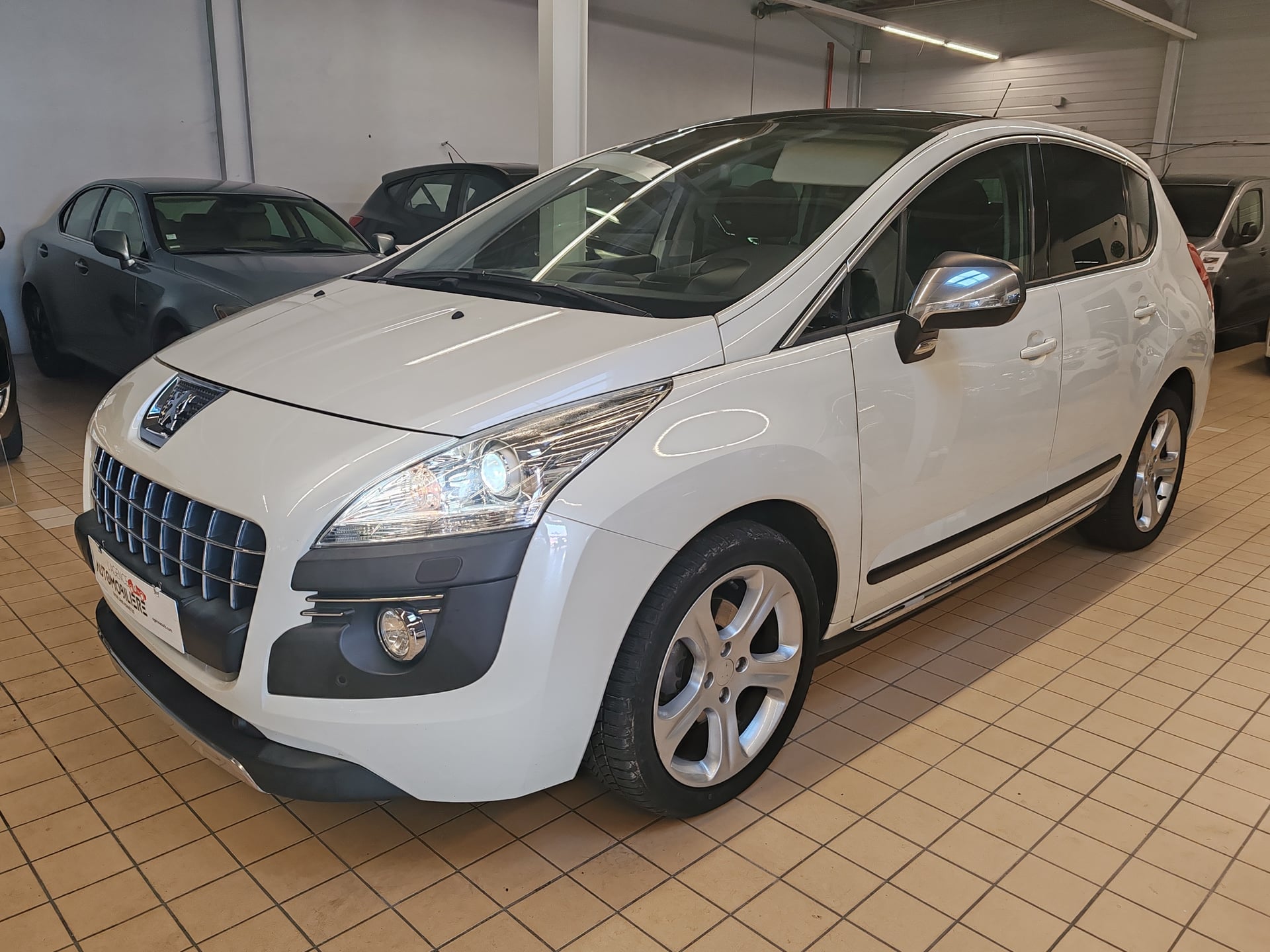Peugeot 3008 2.0 HDI 163 CV FELINE
