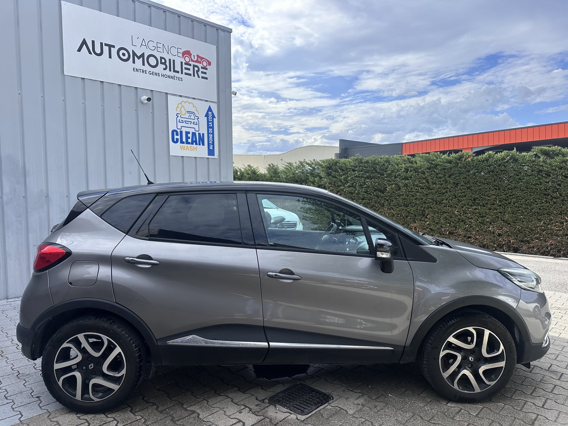 Renault Captur 1.5 DCI eco2 110 cv camera de recul PURE — 2