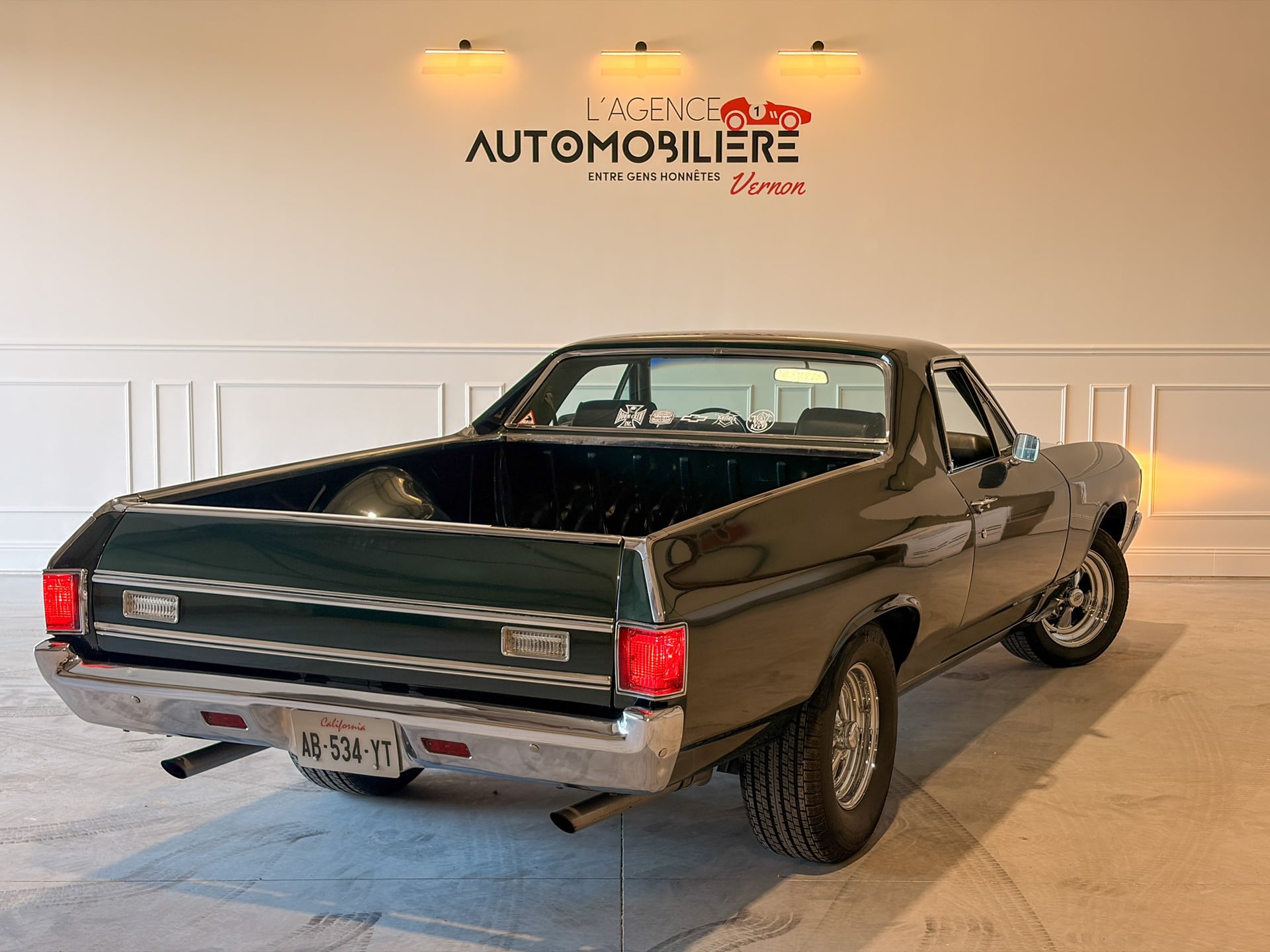 Chevrolet El Camino Custom V8 350CI — 2