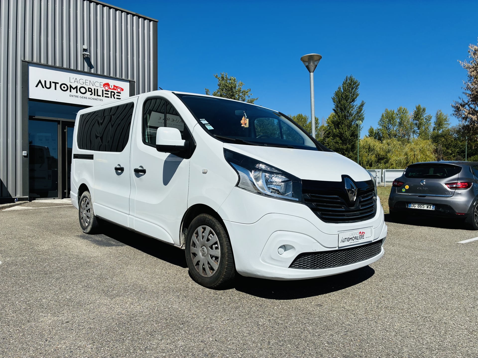 Renault Trafic III COMBI L1 1.6 DCI 90 LIFE 9 PLACES