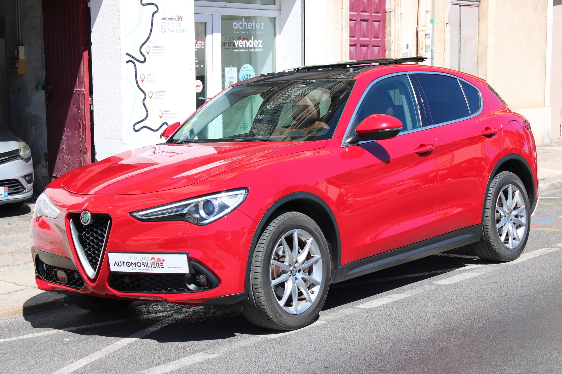 Alfa Romeo STELVIO 2.2 DIESEL 210ch LUSSO Q4 AT8 ( Toit ouvrant panoramique, Carplay, Sièges électriques ... )