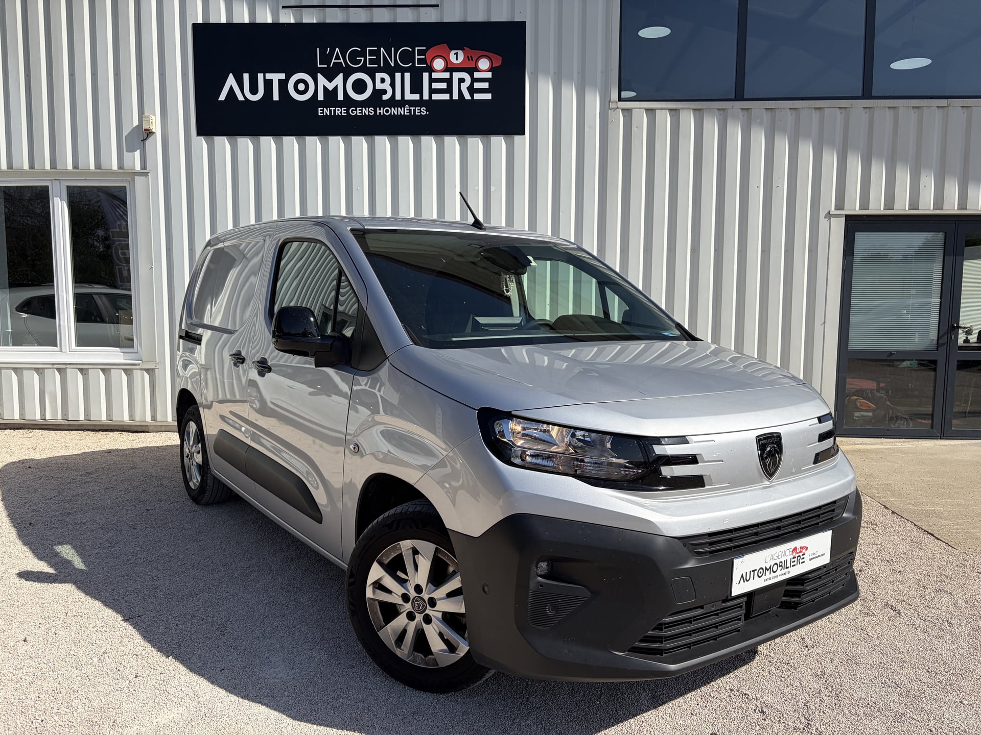 Peugeot Partner 1.5 BLUEHDI L1 650kg - 130cv PACK PREMIUM CONNECT