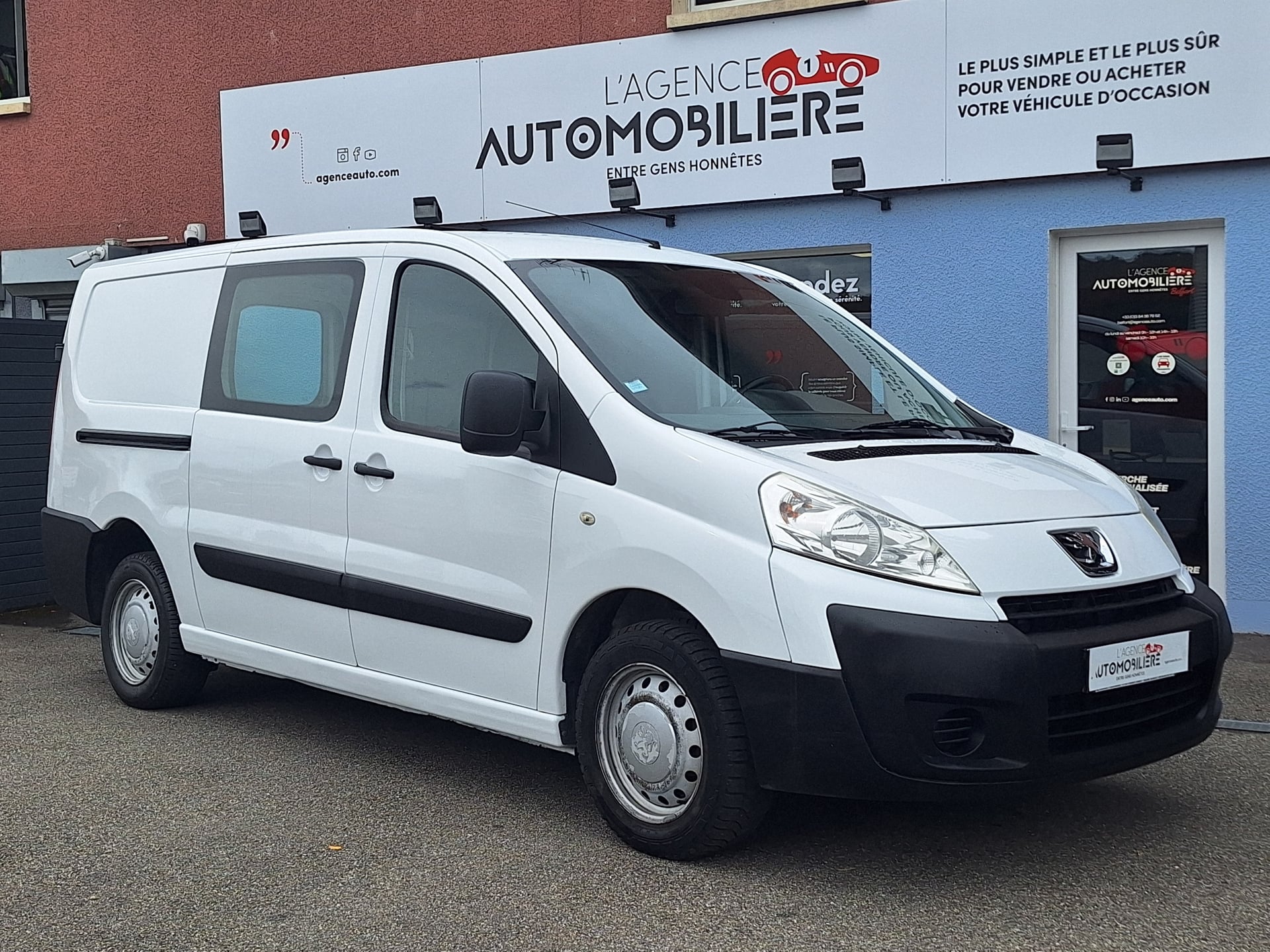 Peugeot Expert II VUL 229 2.0 HDi 120 ch Fourgon long vitré