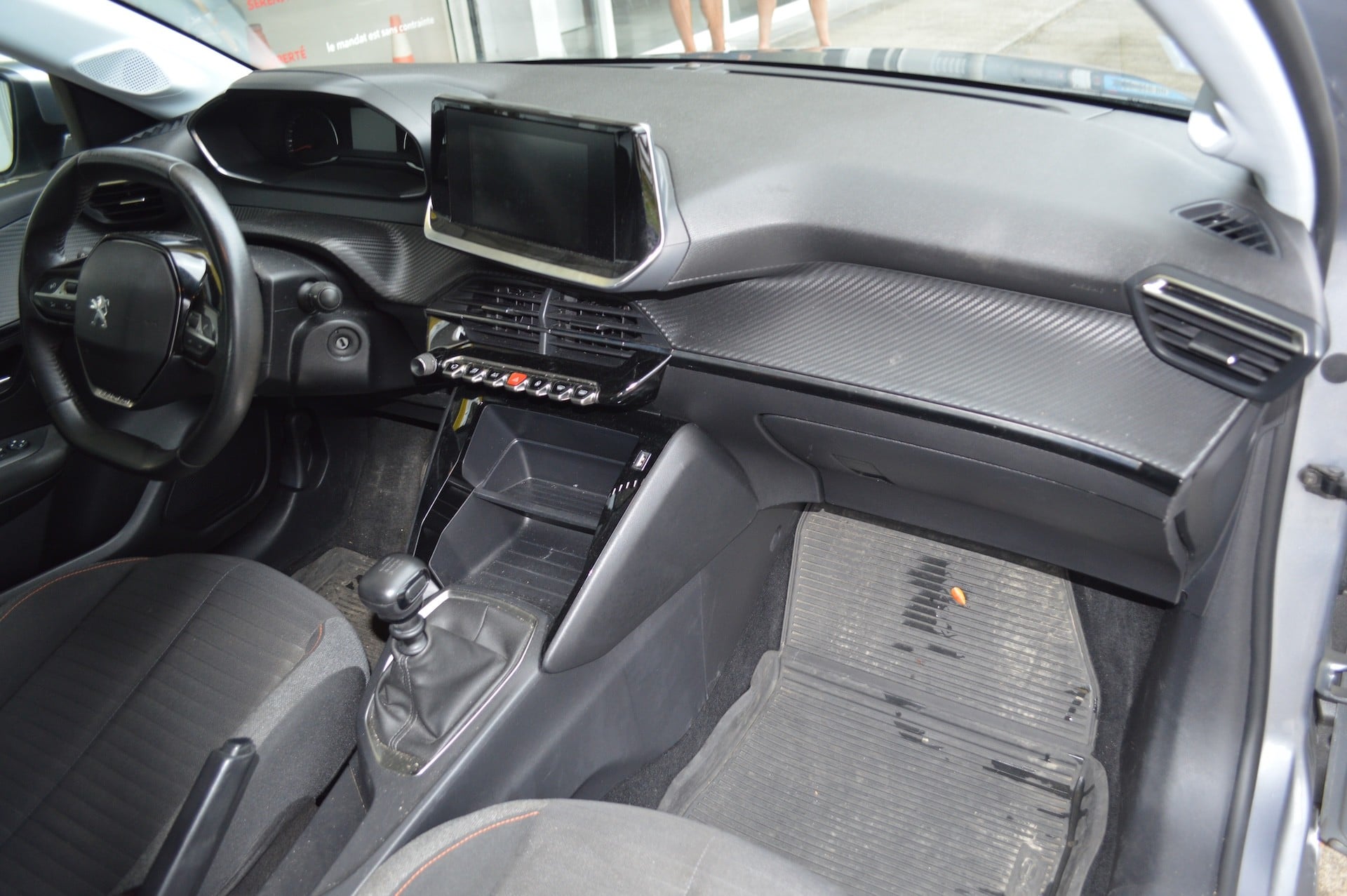 Peugeot 208 1.2 PURETECH 100 S&S ACTIVE — 16