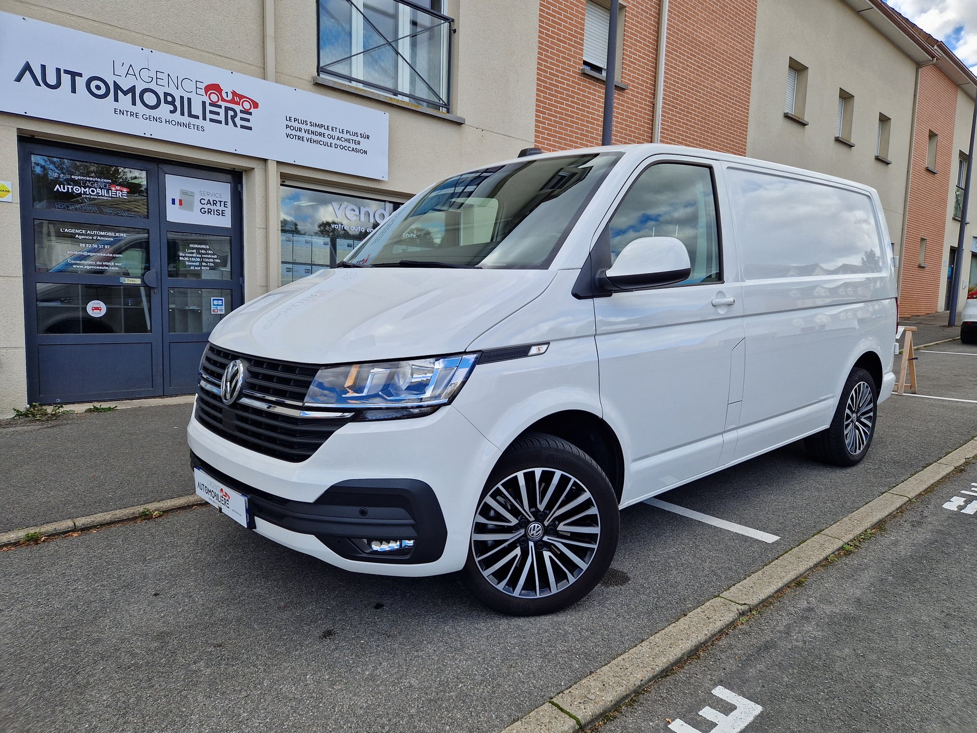 Volkswagen Transporter T6.1 FOURGON L1H1 2.0 TDI DSG7 BUSINESS LINE PLUS