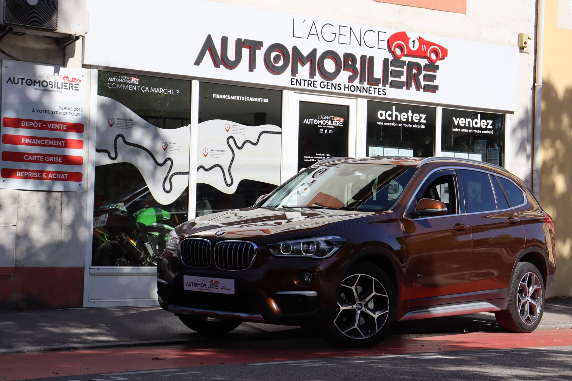 BMW X1 (F48) 18d 150 xLine xDrive Steptronic (Attelage, GPS)