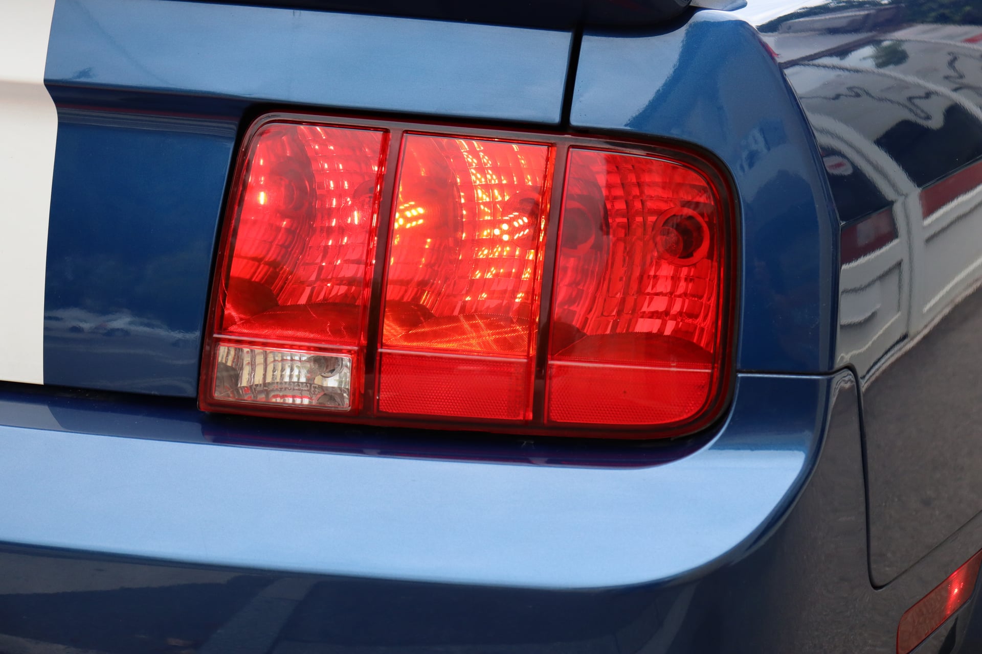 Ford Mustang 4.0 V6 214cv — 36
