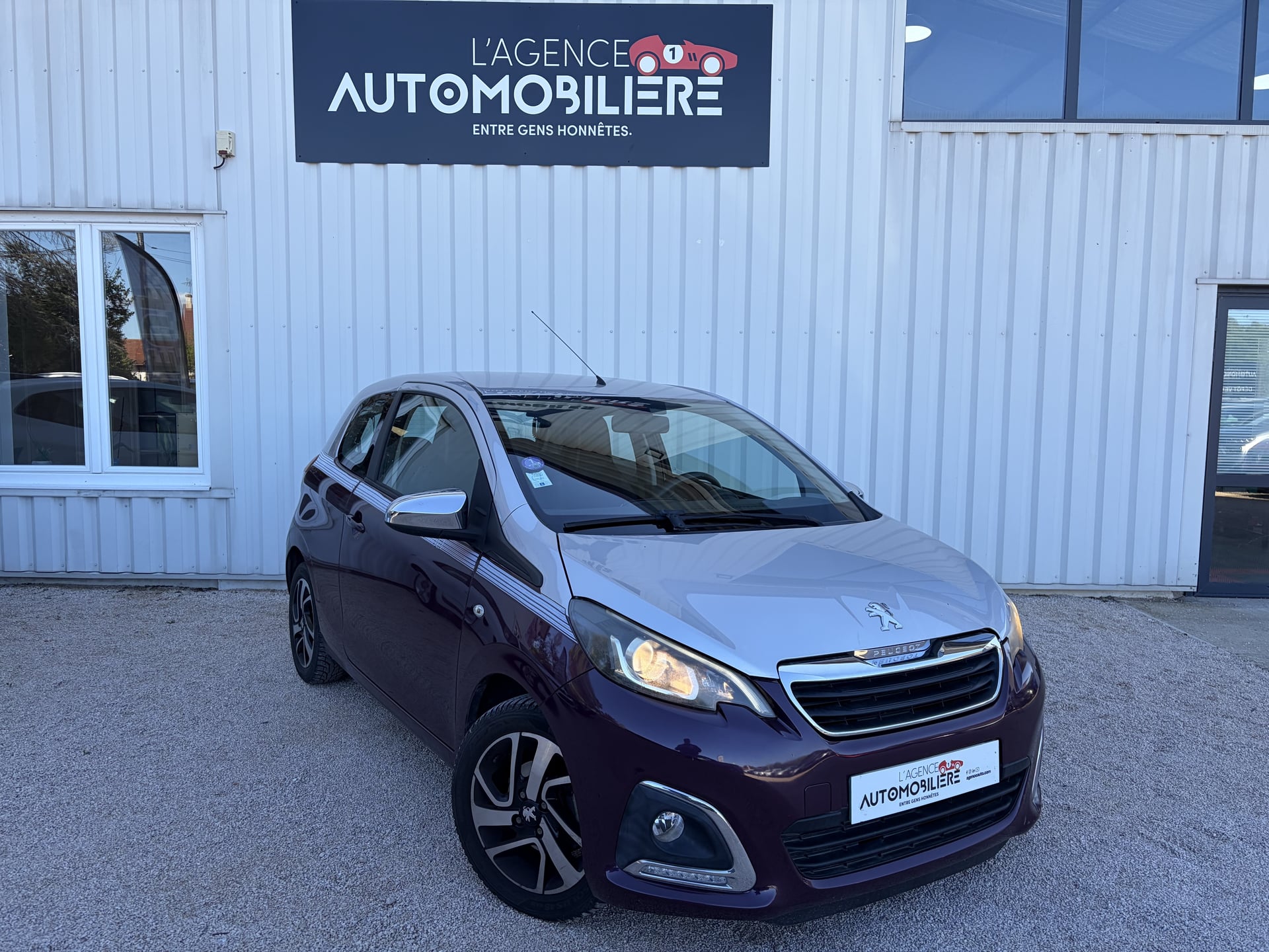 Peugeot 108 1.2 VTI - 82cv ALLURE