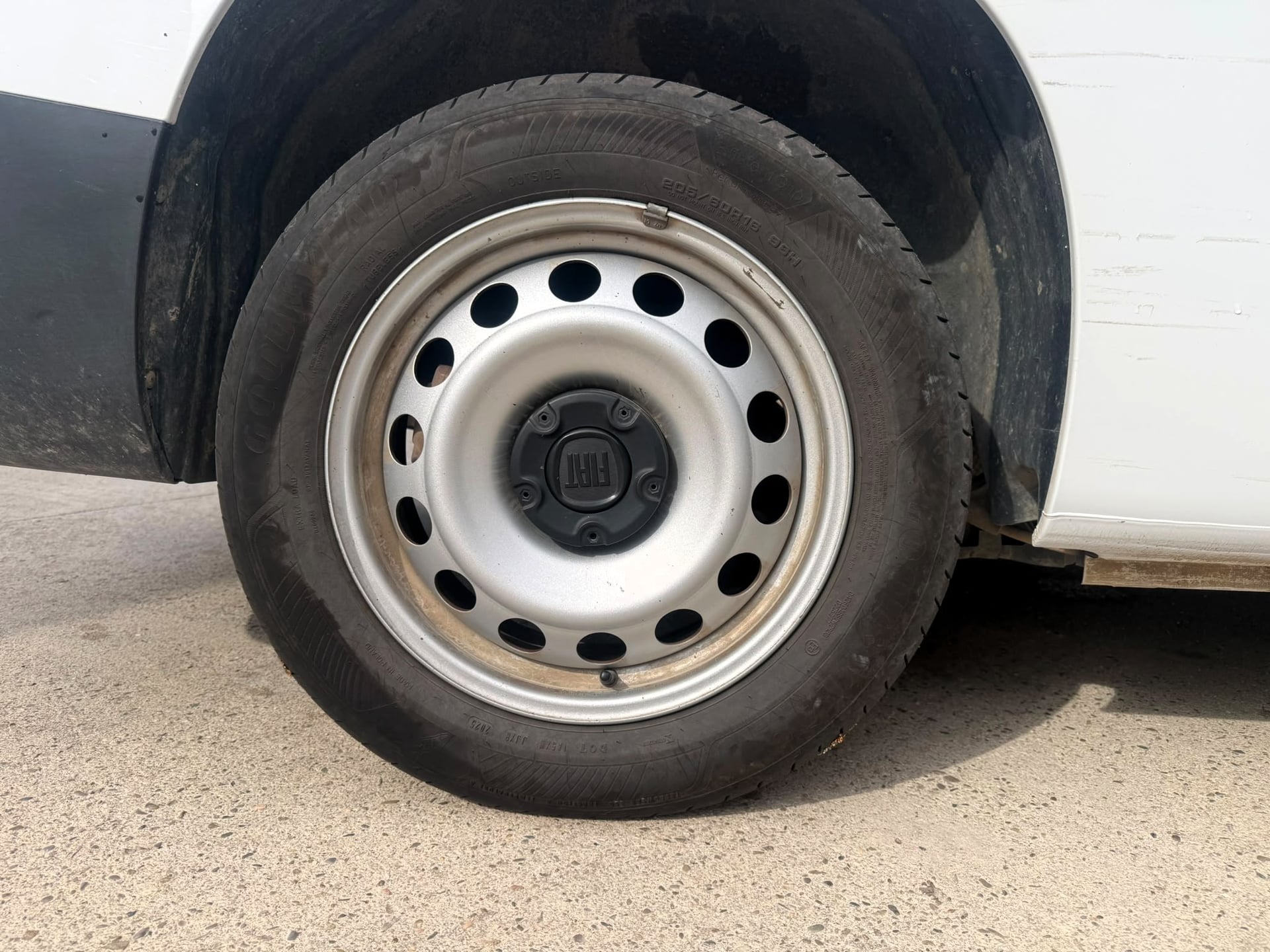 Fiat Doblo FIAT DOBLO 1.5 DIESEL 5 PLACES CTTE UTILITAIRE MODULABLE — 29