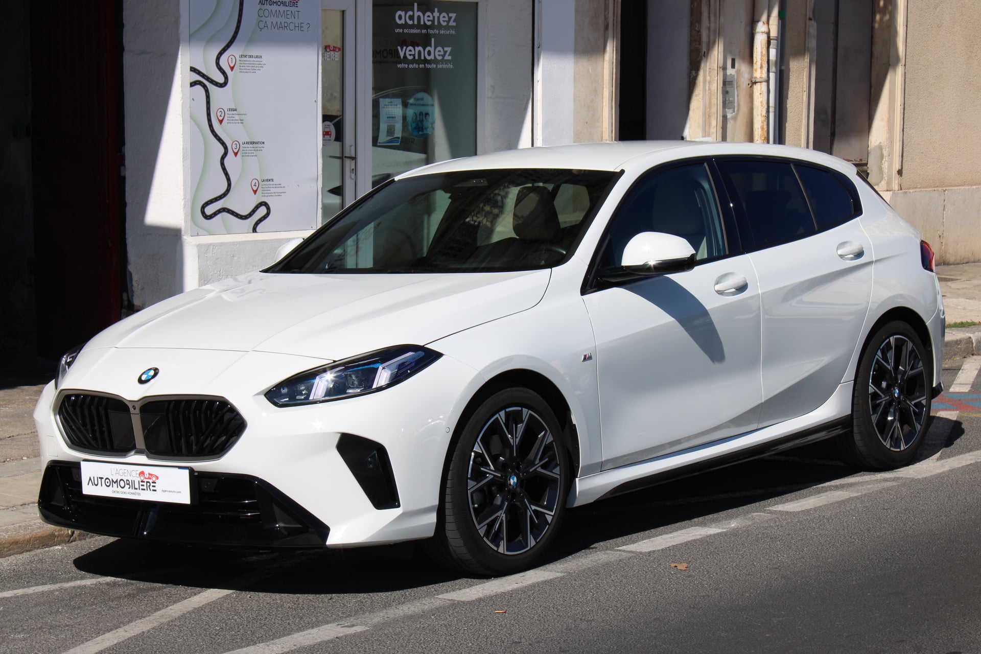 BMW Série 1 120D 2.0 163Ch DKG7 F70 M Sport ( Carplay, Caméra 360°, Affichage tête ... )