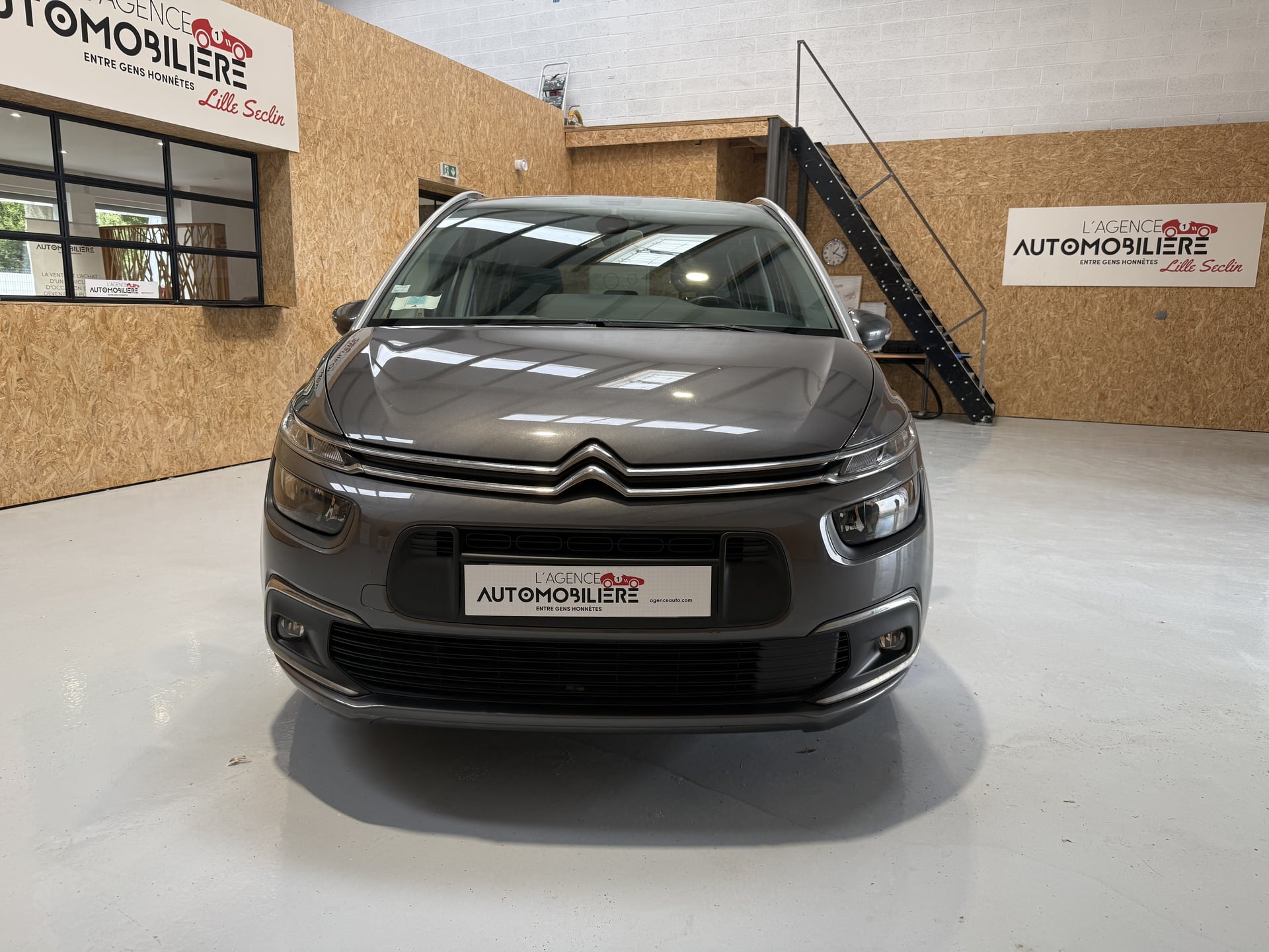 Citroen C4 Spacetourer 1.5 BlueHDi 130ch Feel EAT8 - 7 places — 2