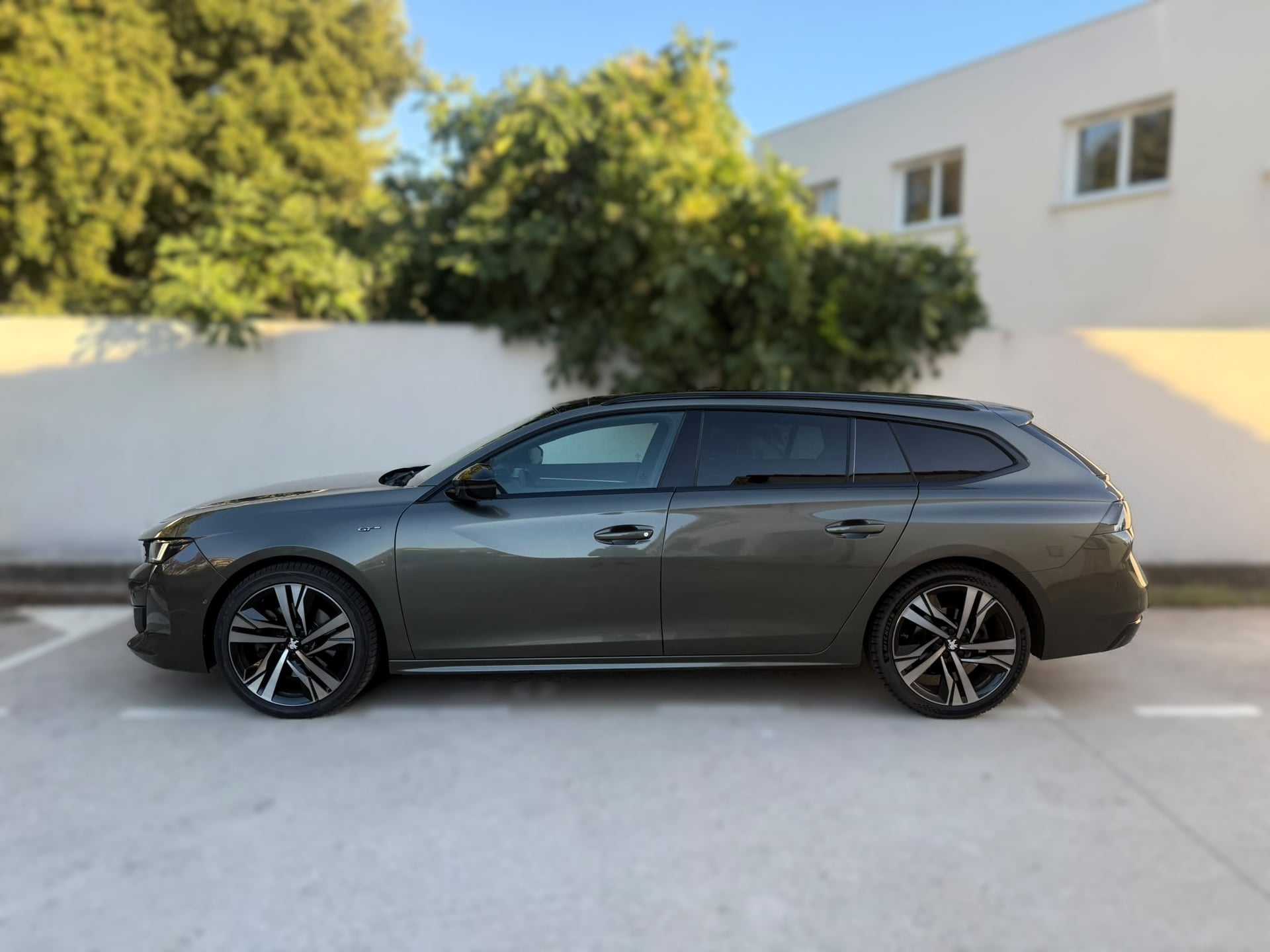 Peugeot 508 SW GENERATION-II SW 1.6 225 GT FIRST EDITION EAT BVA — 2