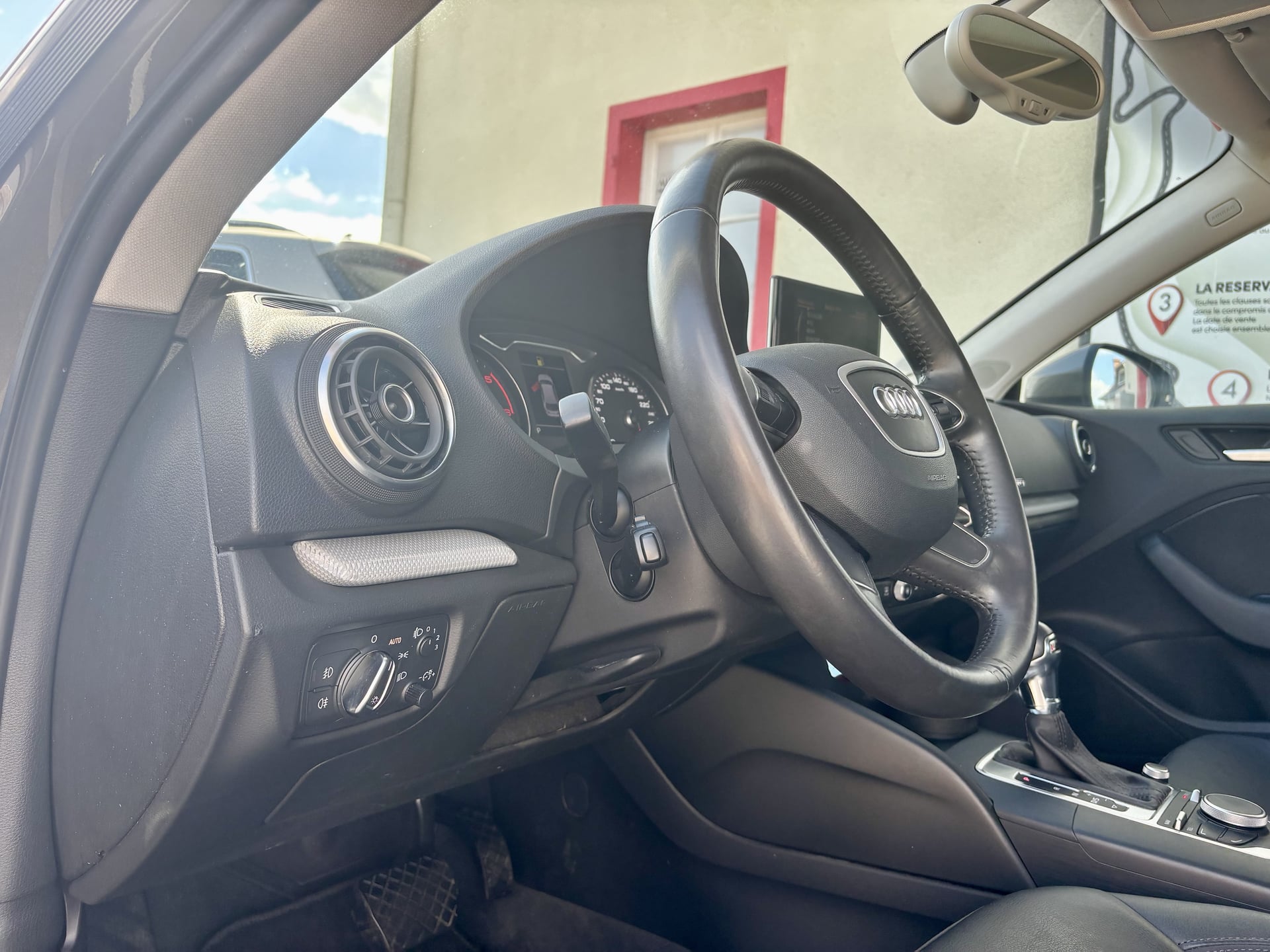 Audi A3 Quattro 2.0 TDi 16V S-Tronic6 184 ch 1ère main — 30