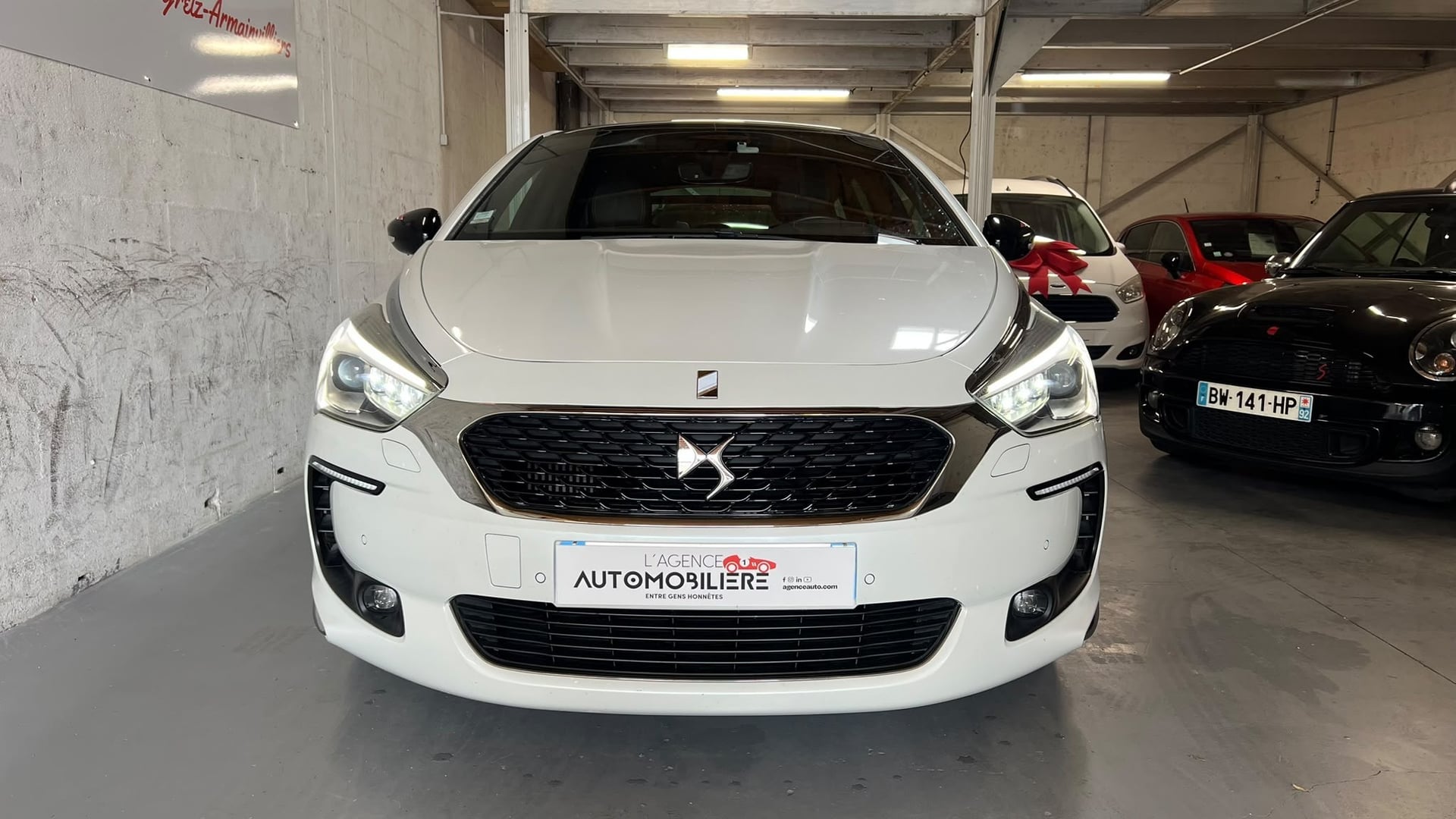DS DS 5 THP 165ch Performance line EAT6 / Carplay / Caméra de recul — 2