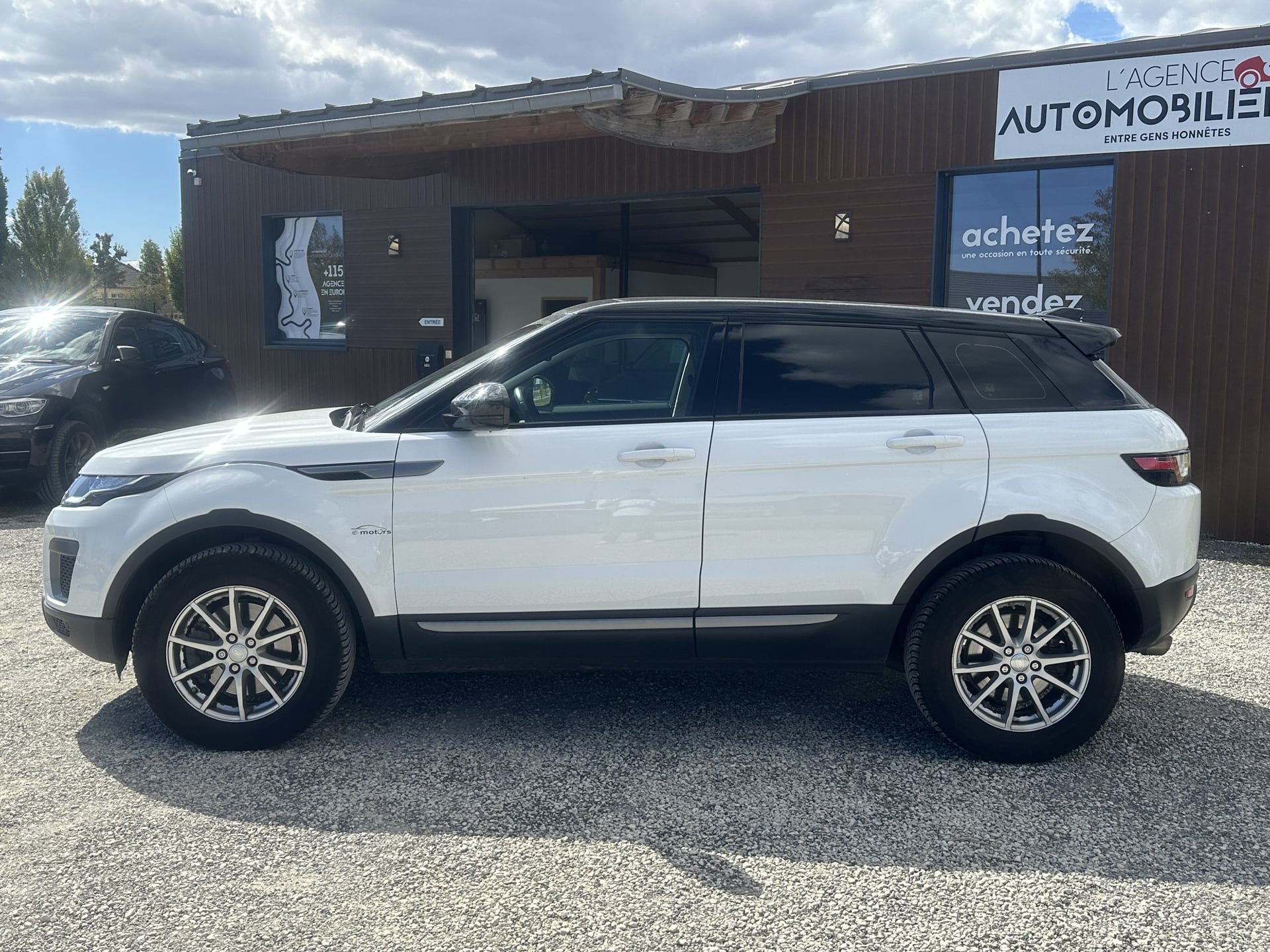 Land Rover Range Rover Evoque Evoque I Phase 2 (5p) 2.0 TD4 16V 4WD 150 CH 1ERE MAIN TOIT PANORAMIQUE — 2