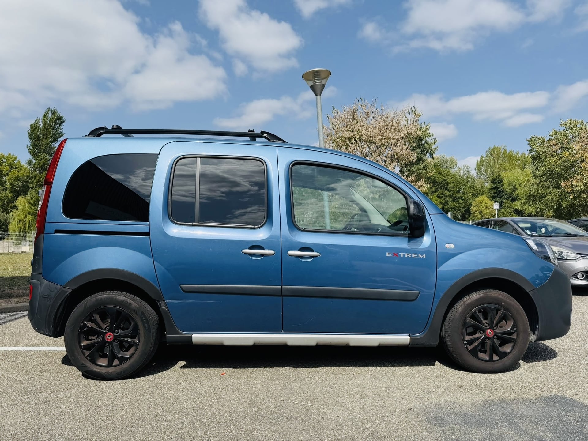 Renault Kangoo 1.5 110cv FINITION XTREM - Distribution Neuve — 2