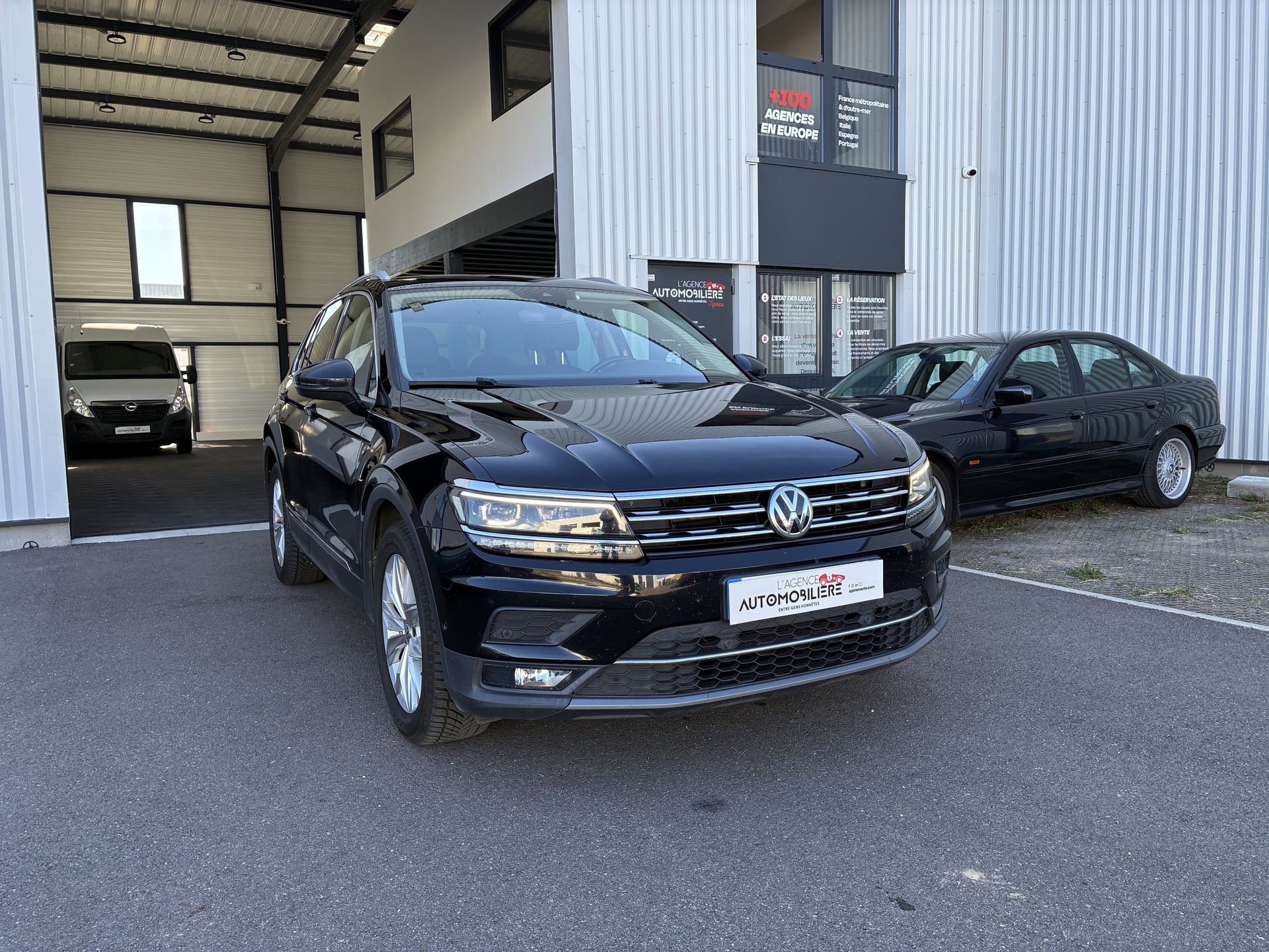 Volkswagen Tiguan 2.0 TDI 150ch Carat-Toit Ouvrant Panoramique