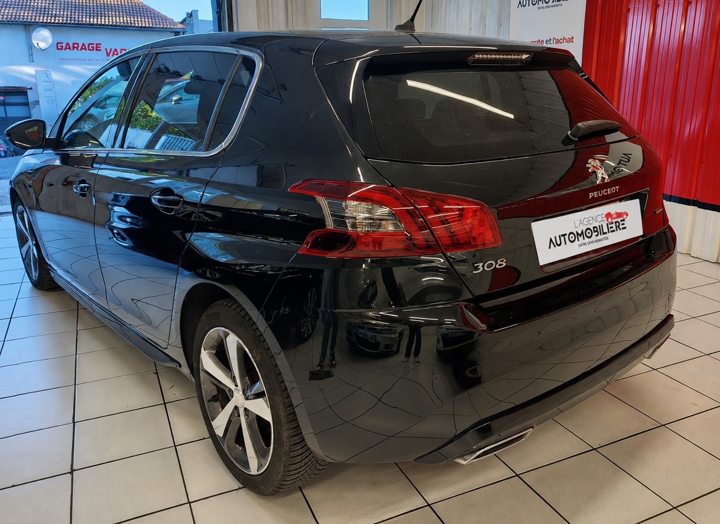 Peugeot 308 308 GT LINE 1.6L BLUE-HDI EAT6 150CV INT CUIR CHAUFFANT — 2