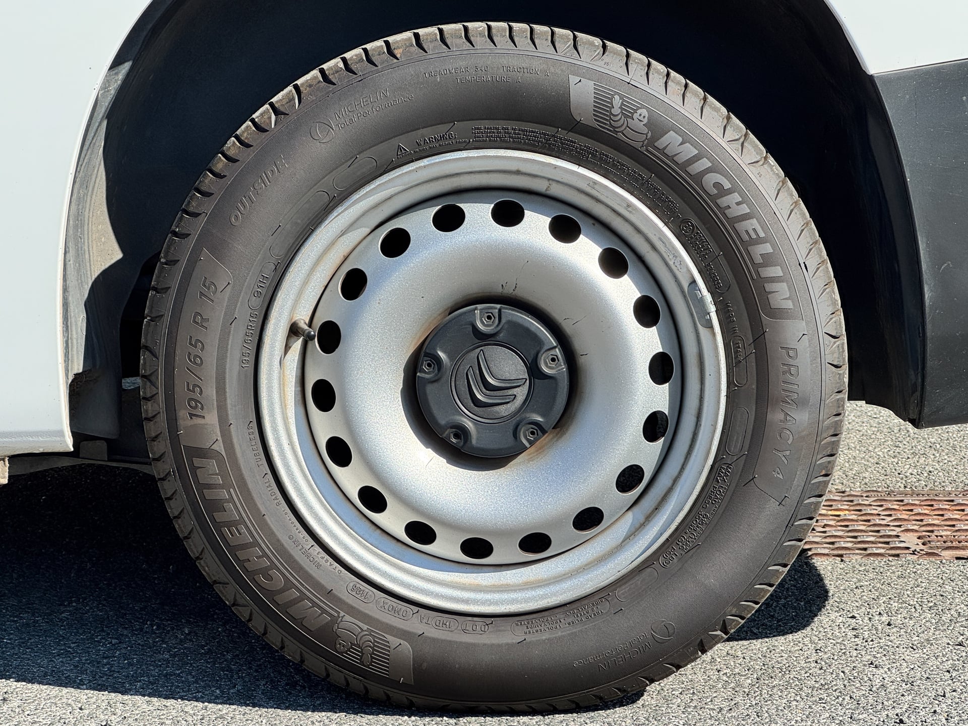 Citroen Berlingo BlueHDi 75ch Feel - Prix TTC (TVA Récupérable) — 40