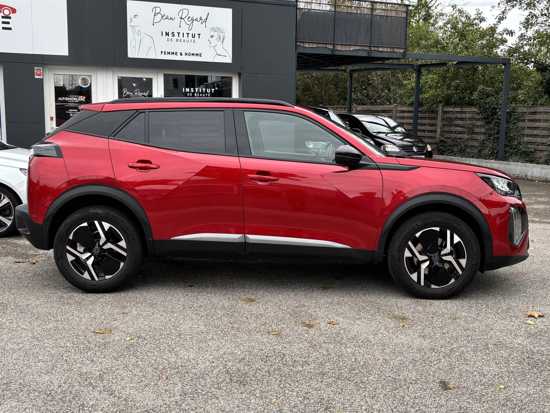 Peugeot 2008 1.2 Hybrid 136 ch ALLURE e- DSC6 — 2
