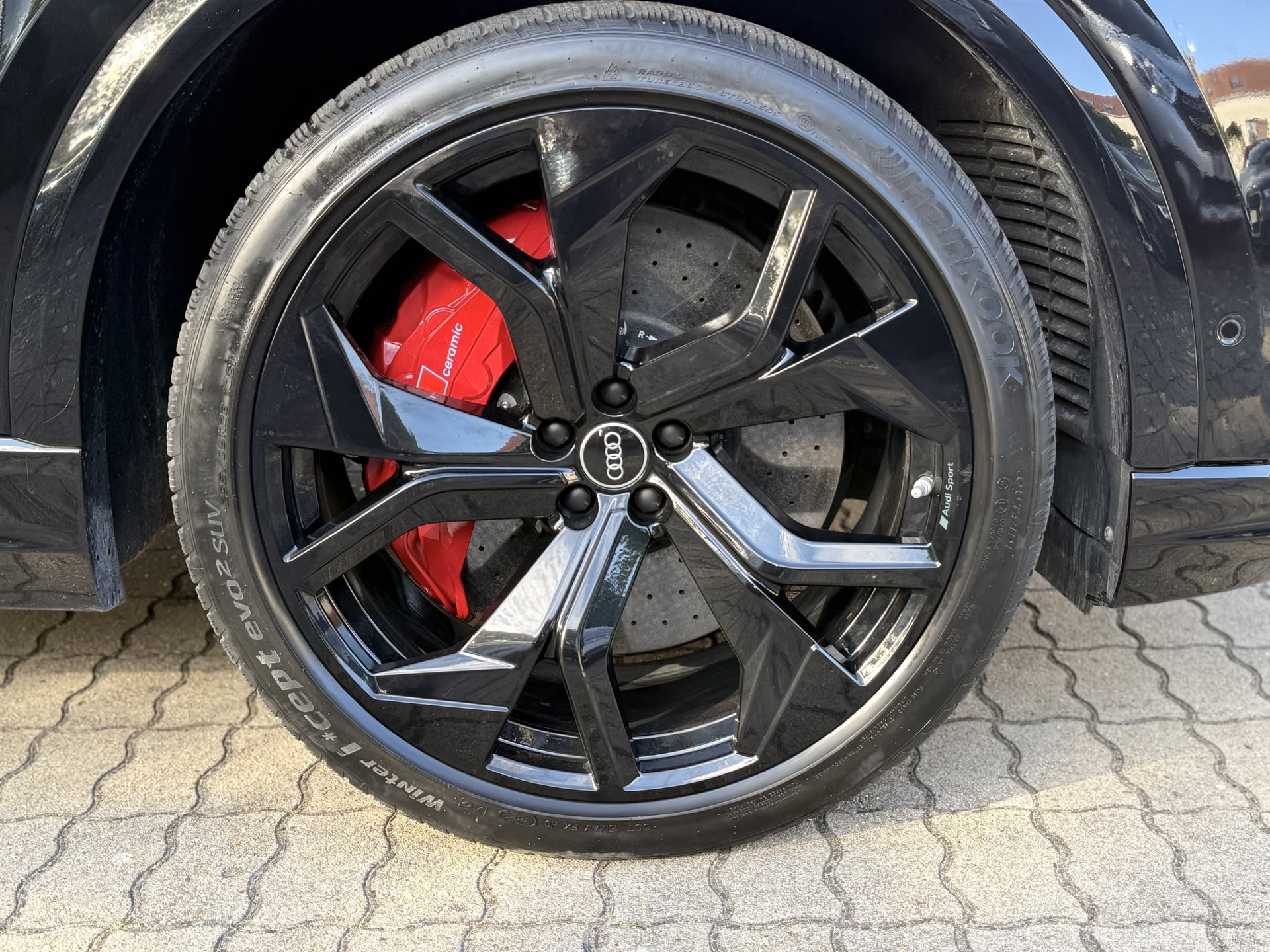 Audi RS Q8 Audi RSQ8 4.0 tfsi V8 600ch Quattro Pack Carbone-Full Black- Full Options! — 31